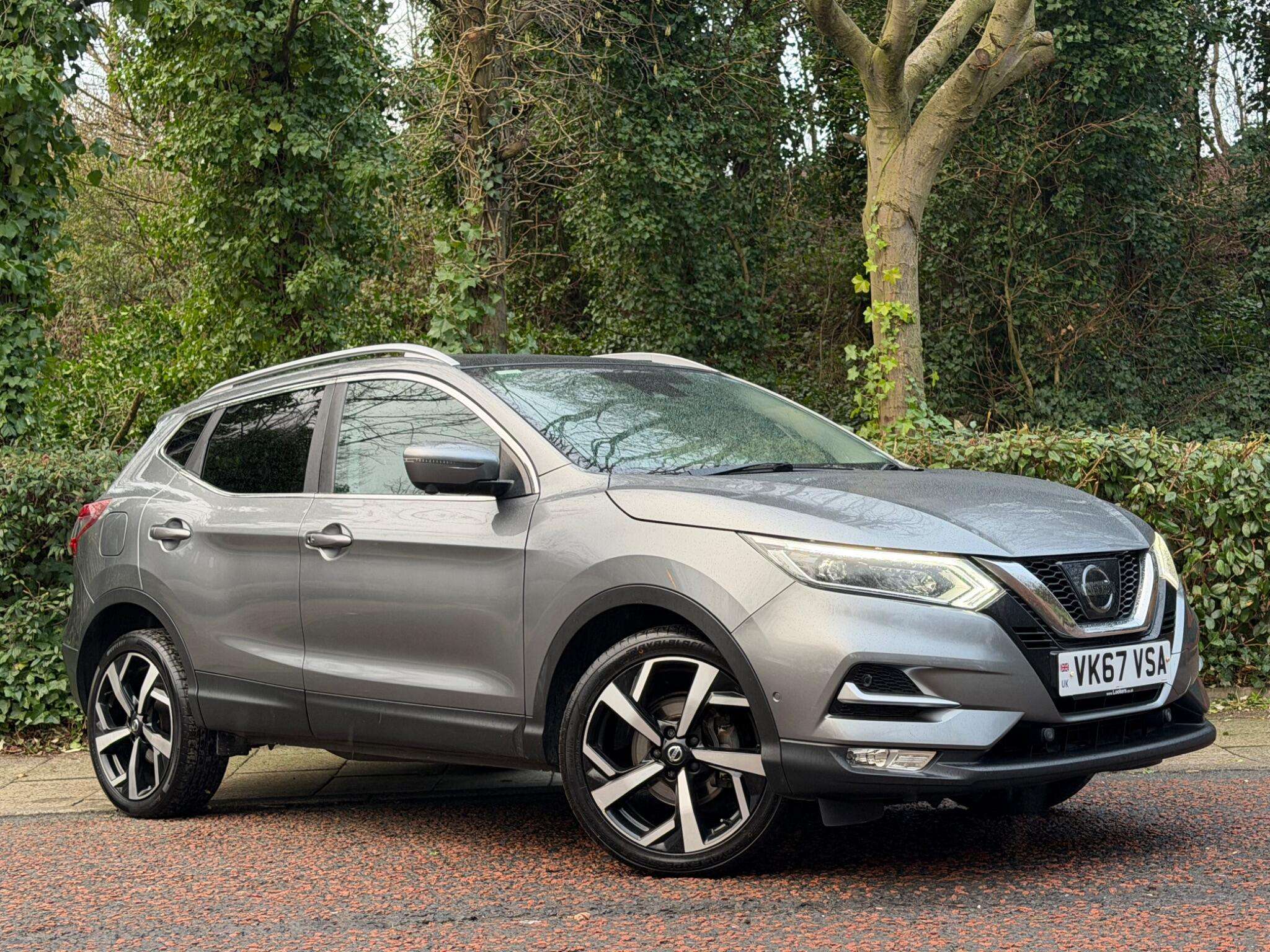 A 2017 NISSAN QASHQAI 1.5 dCi Tekna Euro 6 (s/s) 5dr A 2017 NISSAN QASHQAI 1.5 dCi Tekna Euro 6 (s/s) 5dr