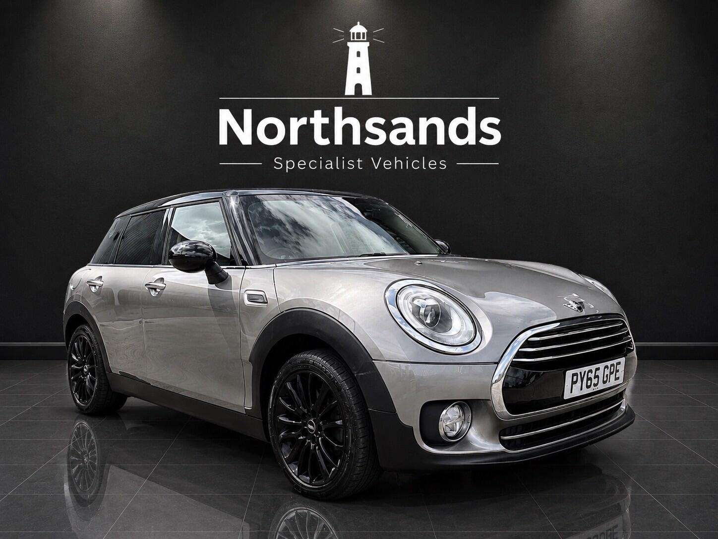 A 2015 MINI CLUBMAN 1.5 Cooper Euro 6 (s/s) 6dr A 2015 MINI CLUBMAN 1.5 Cooper Euro 6 (s/s) 6dr