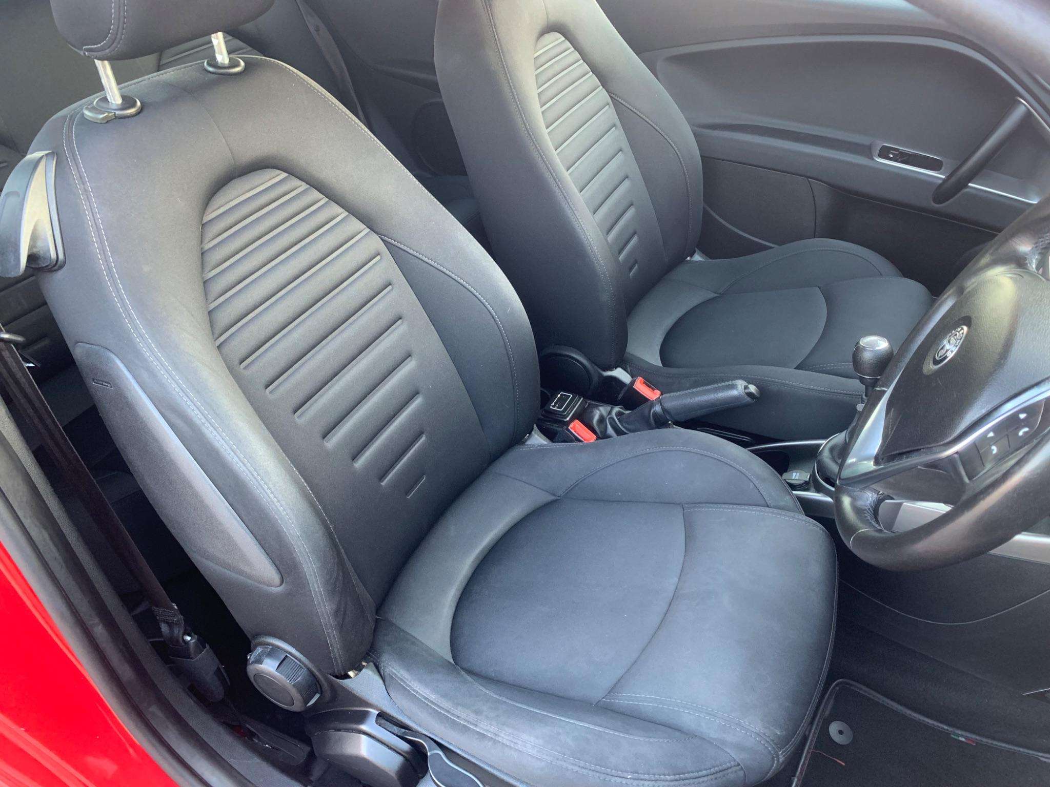 2017 ALFA ROMEO MITO 2017 ALFA ROMEO MITO