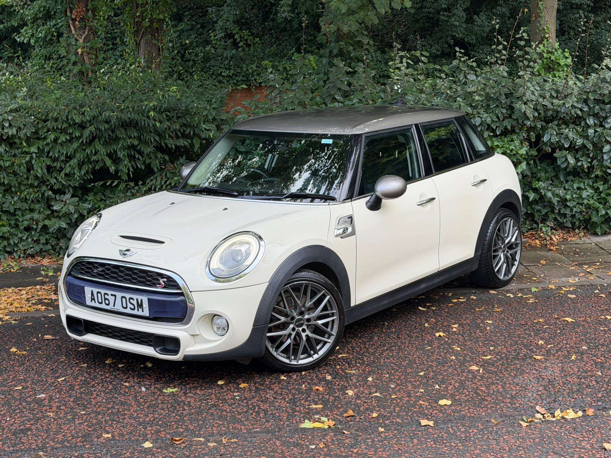 2017 MINI HATCH 2017 MINI HATCH
