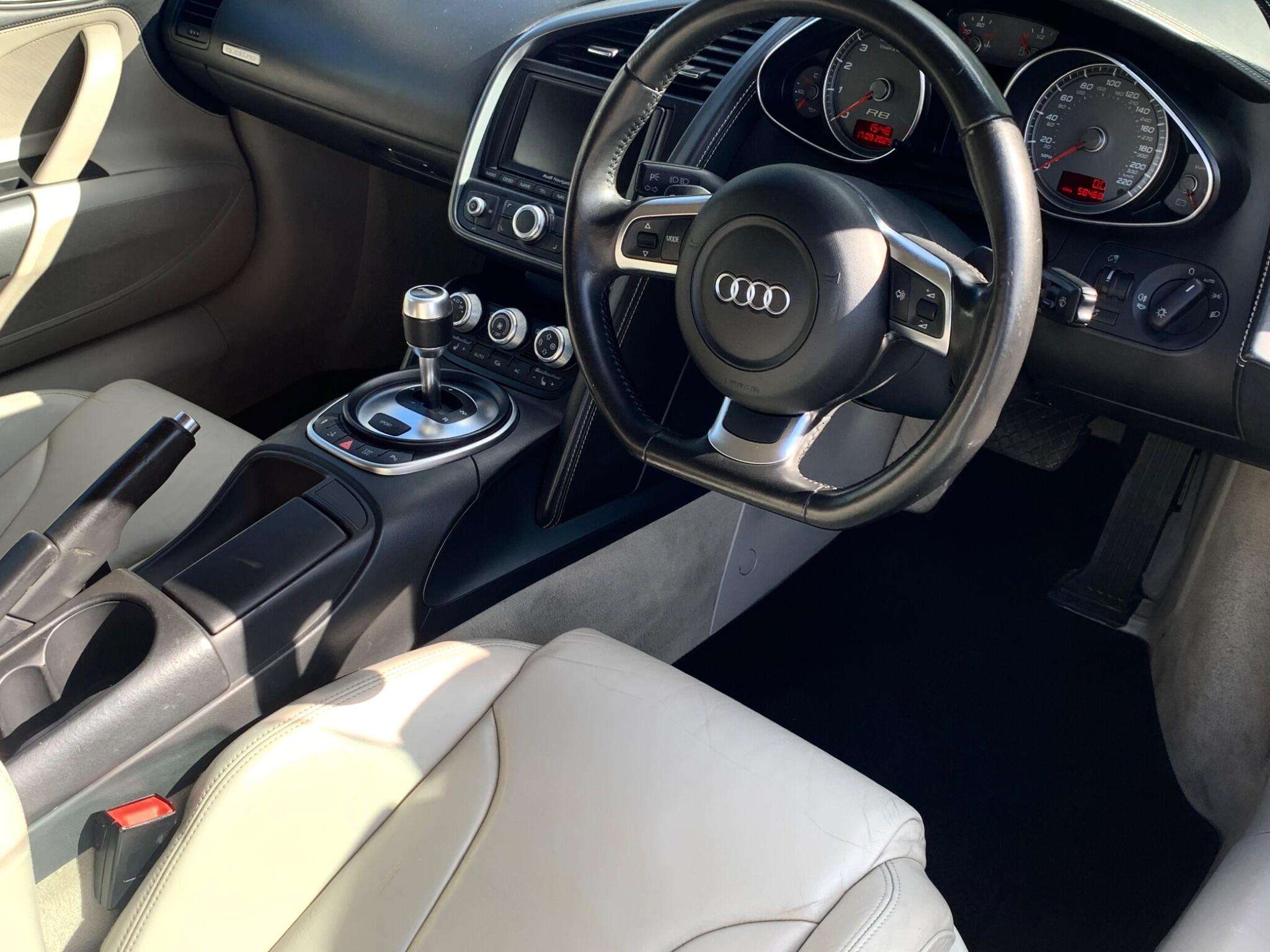 2007 AUDI R8 2007 AUDI R8