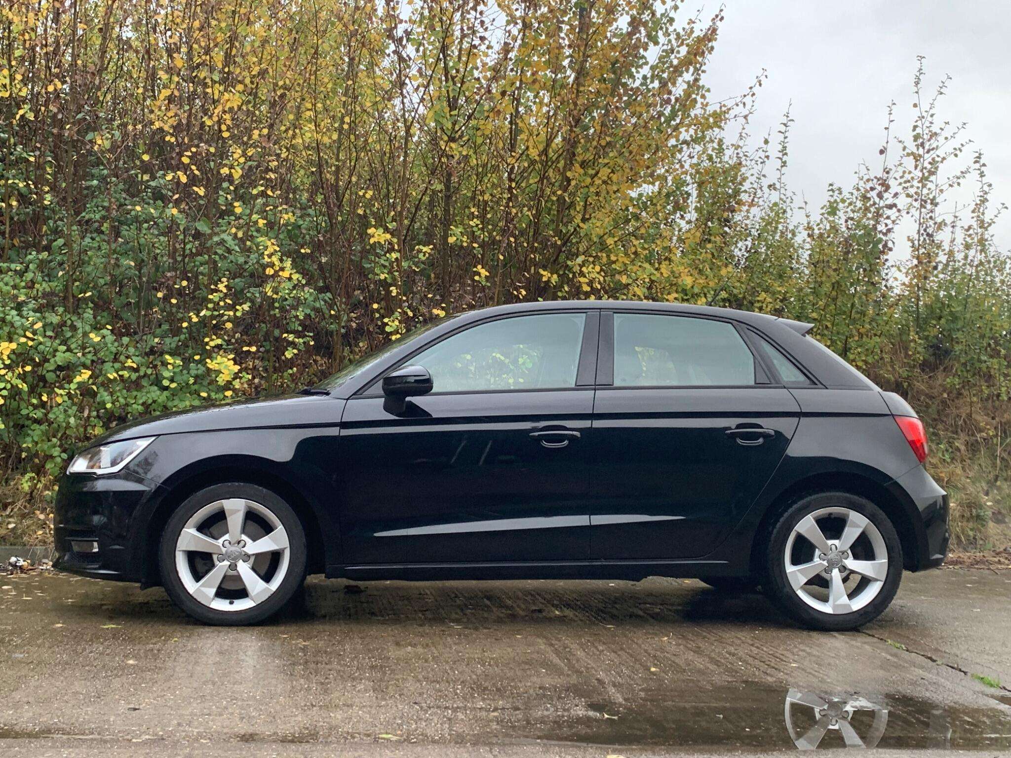 2018 AUDI A1 2018 AUDI A1