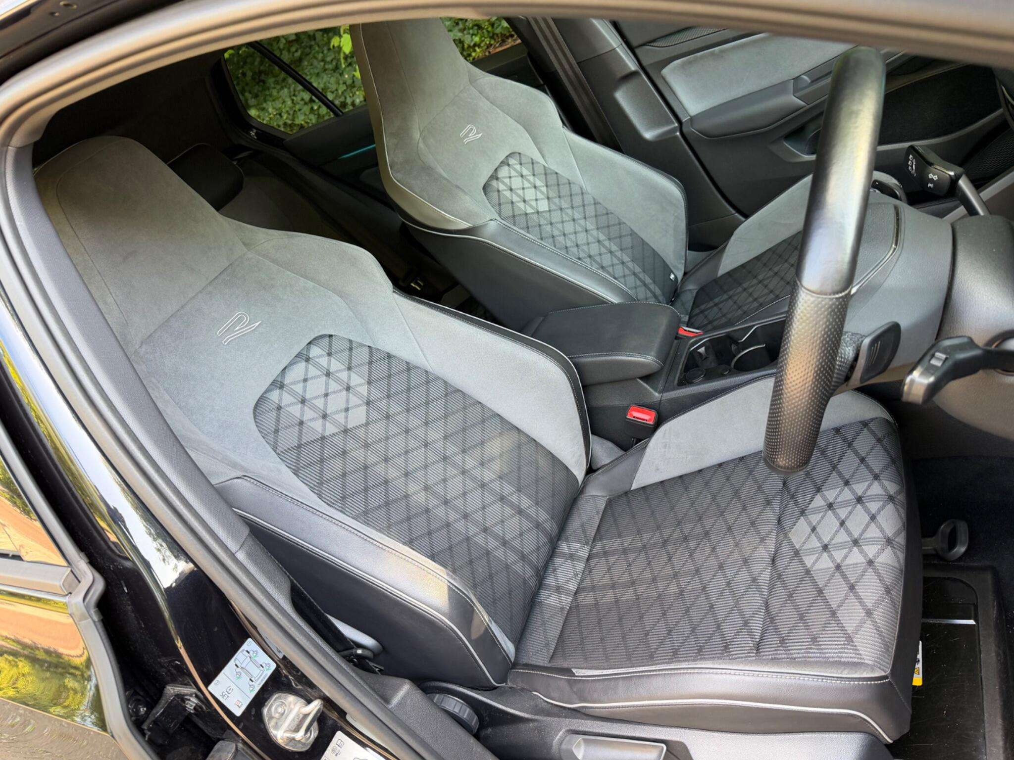 2020 VOLKSWAGEN GOLF 2020 VOLKSWAGEN GOLF