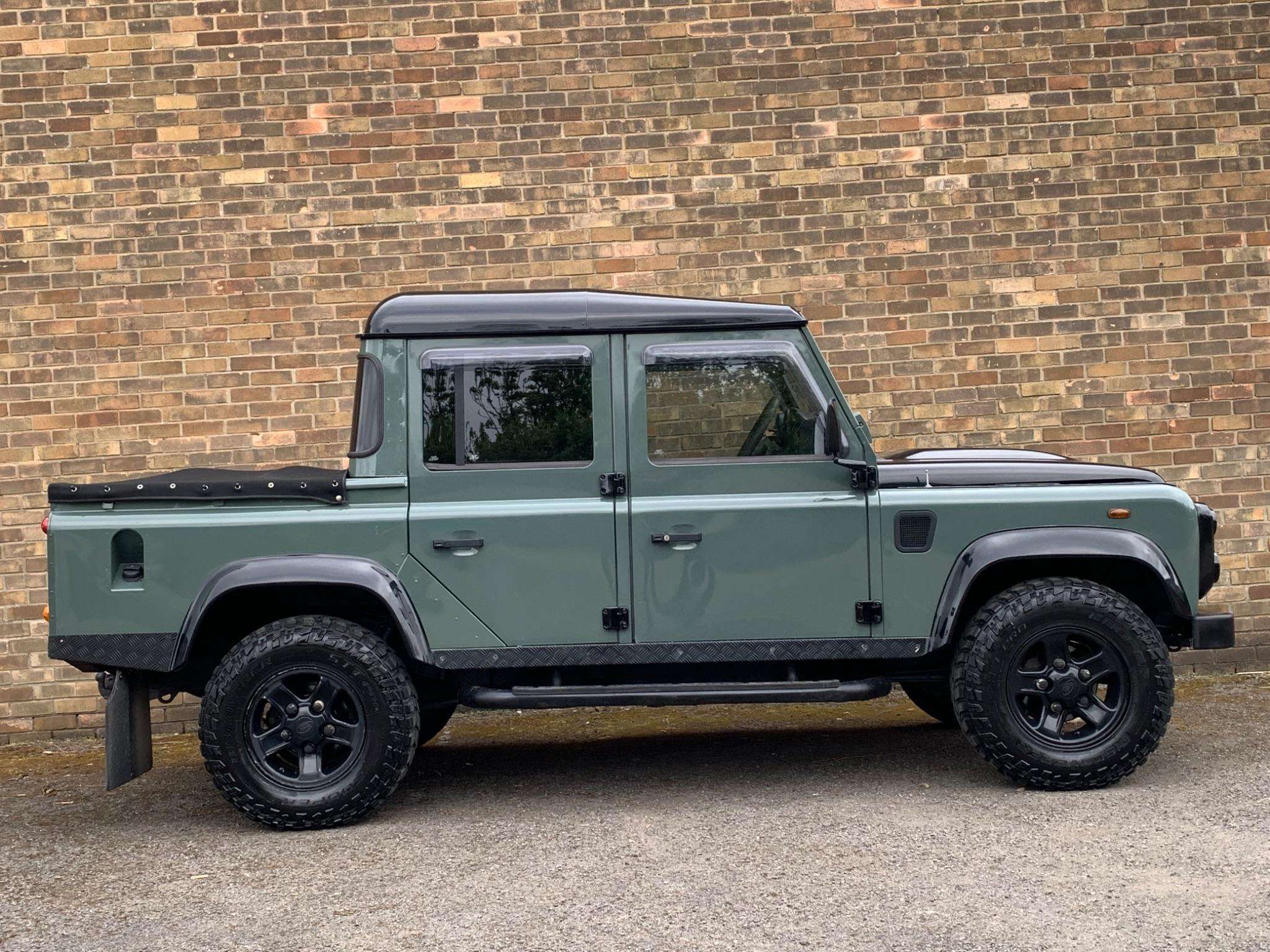 2010 LAND ROVER DEFENDER 110 2010 LAND ROVER DEFENDER 110