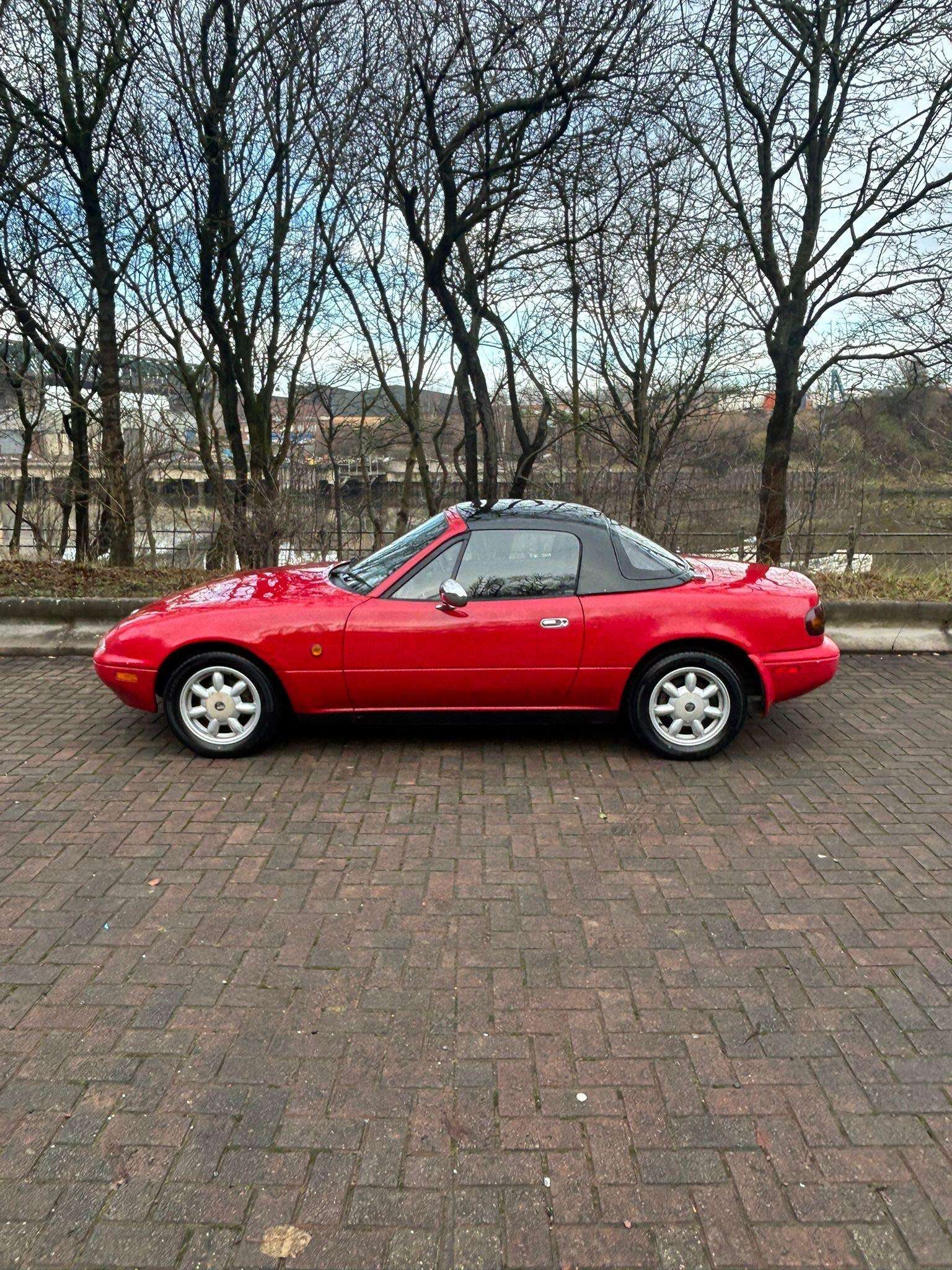 1997 MAZDA MX-5 1997 MAZDA MX-5
