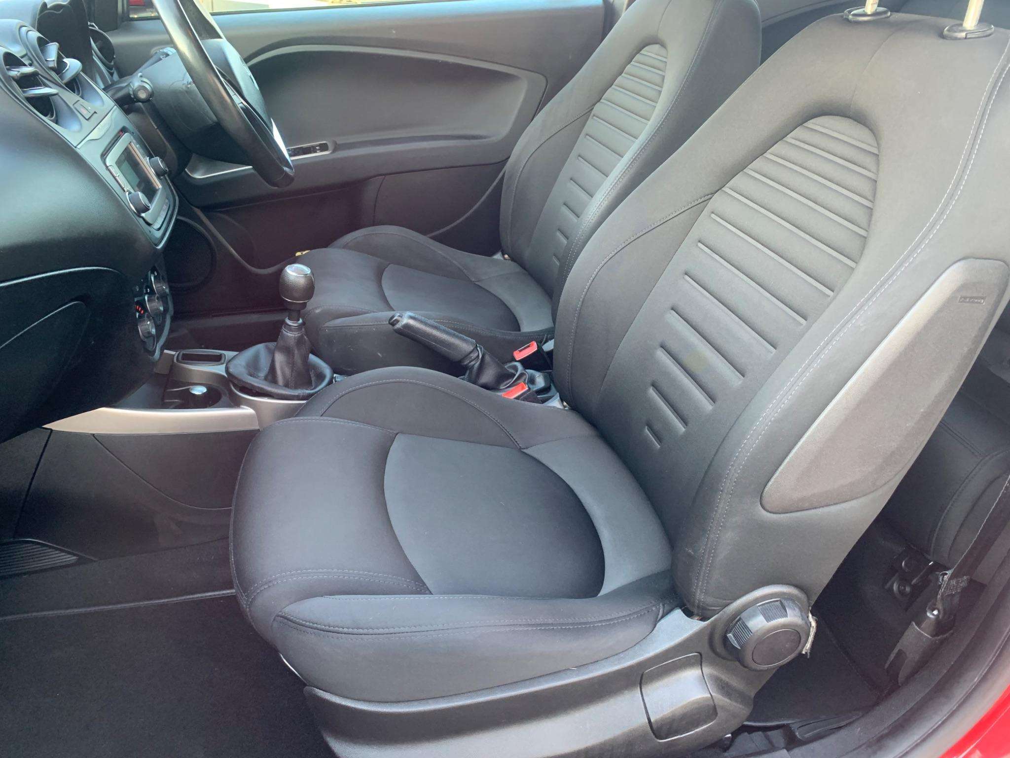 2017 ALFA ROMEO MITO 2017 ALFA ROMEO MITO