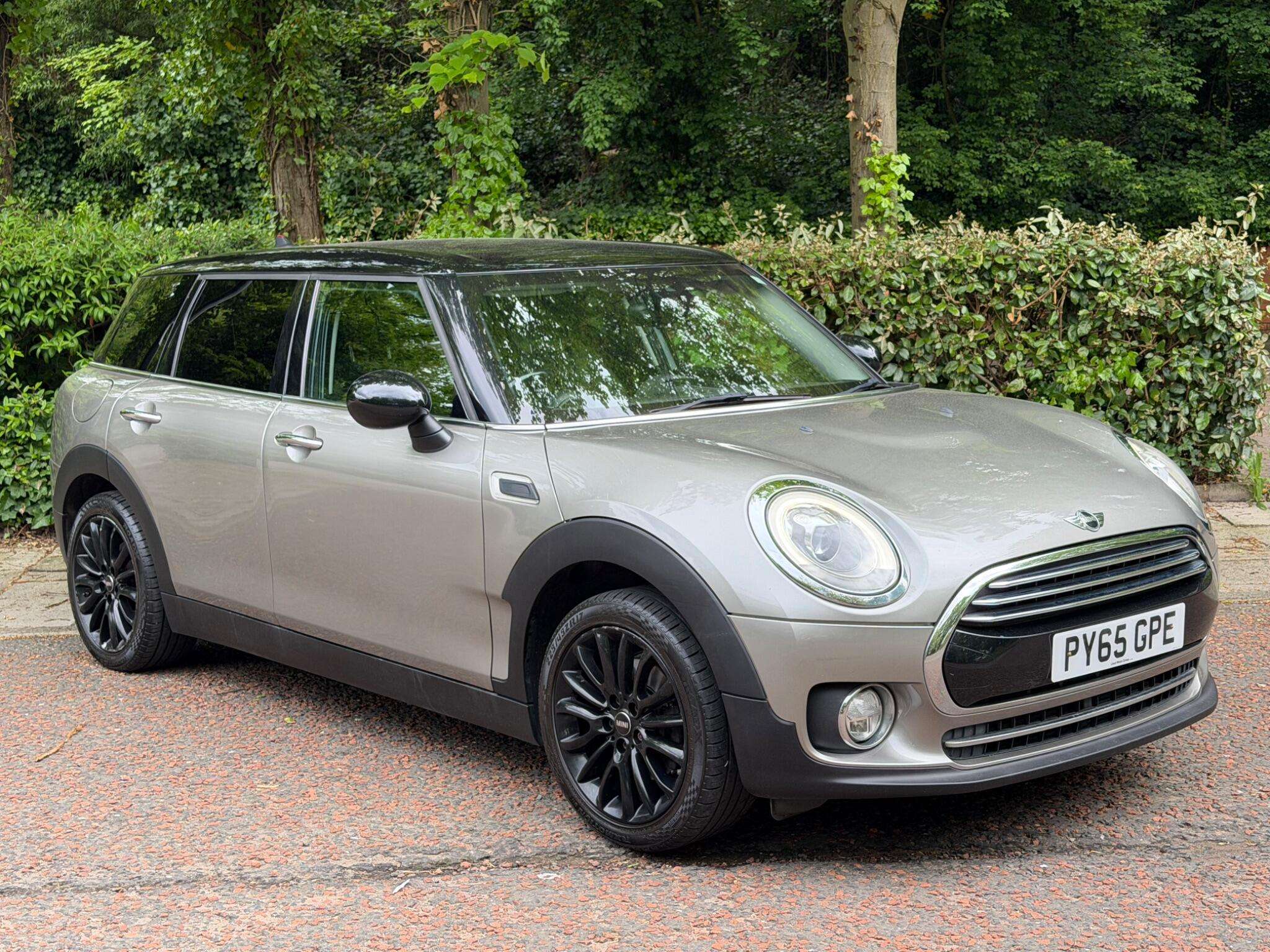 A 2015 MINI CLUBMAN 1.5 Cooper Euro 6 (s/s) 6dr A 2015 MINI CLUBMAN 1.5 Cooper Euro 6 (s/s) 6dr
