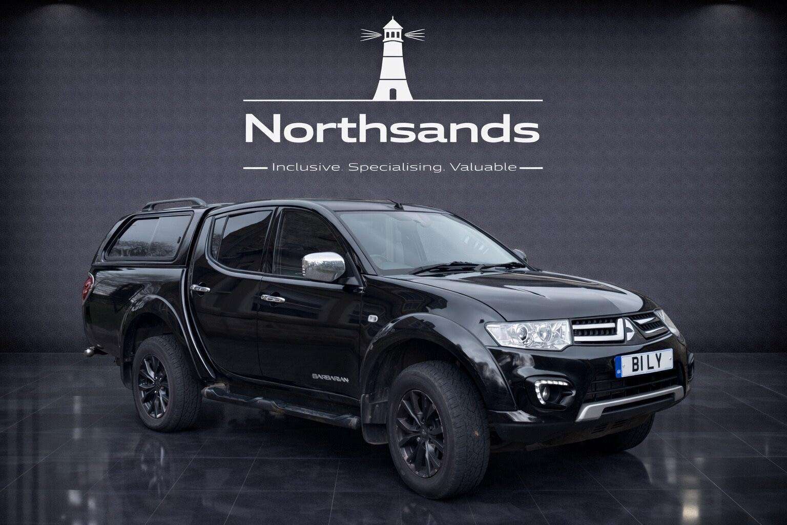 A 2015 MITSUBISHI L200 2.5 DI-D Barbarian Black 4WD Euro 5 4dr (LB) A 2015 MITSUBISHI L200 2.5 DI-D Barbarian Black 4WD Euro 5 4dr (LB)