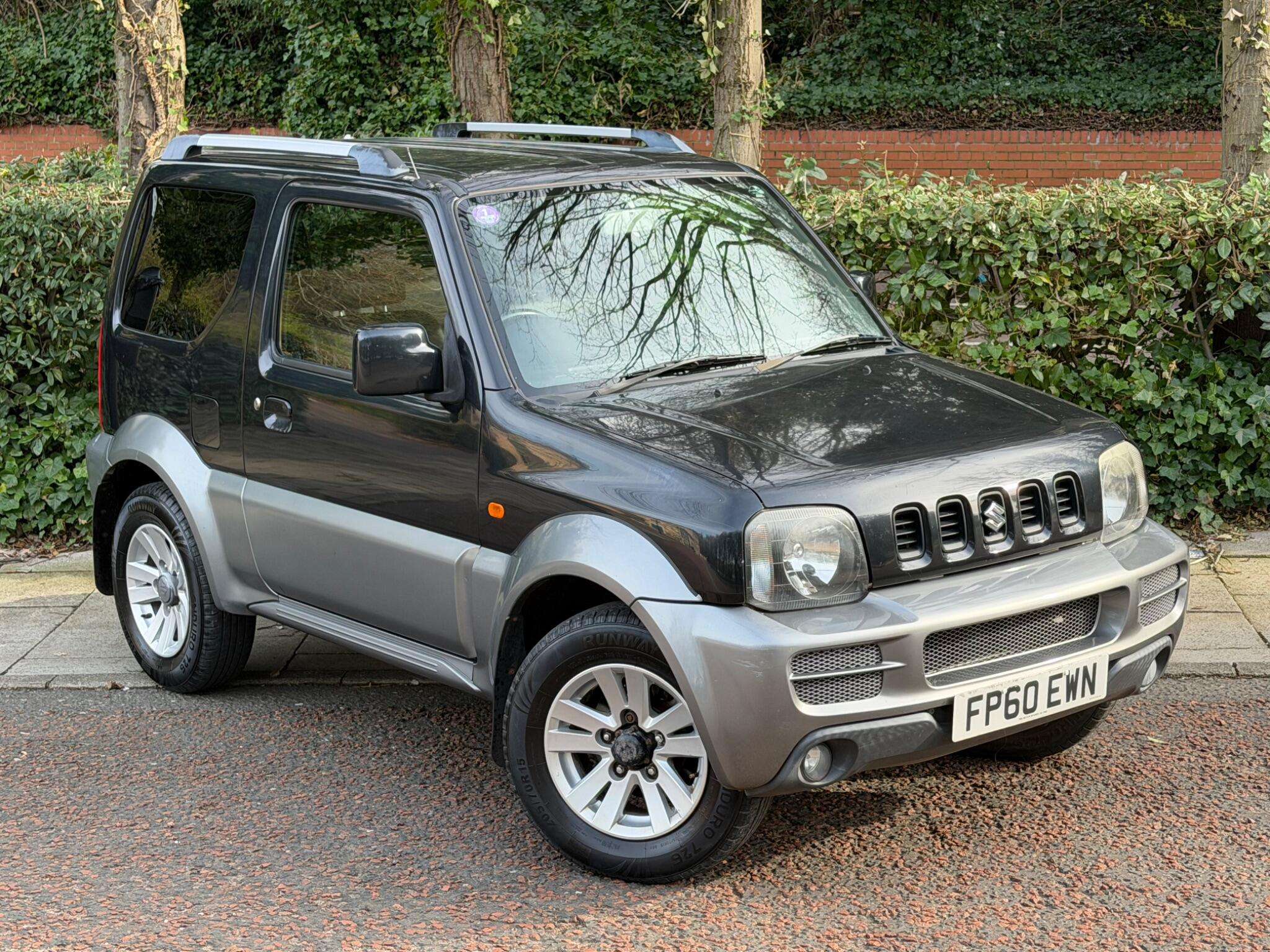 A 2011 SUZUKI JIMNY 1.3 SZ4 3dr A 2011 SUZUKI JIMNY 1.3 SZ4 3dr