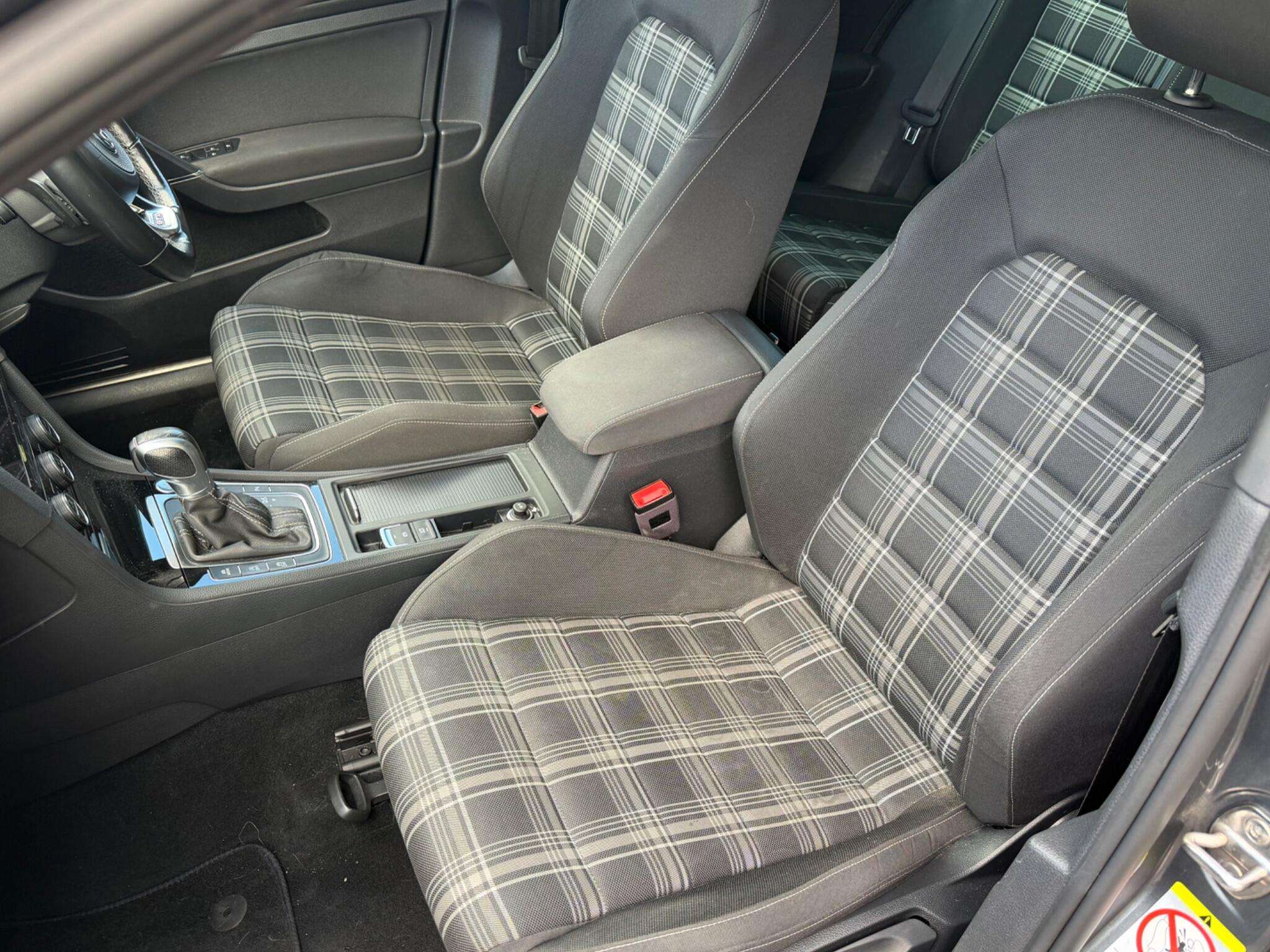 2019 VOLKSWAGEN GOLF 2019 VOLKSWAGEN GOLF