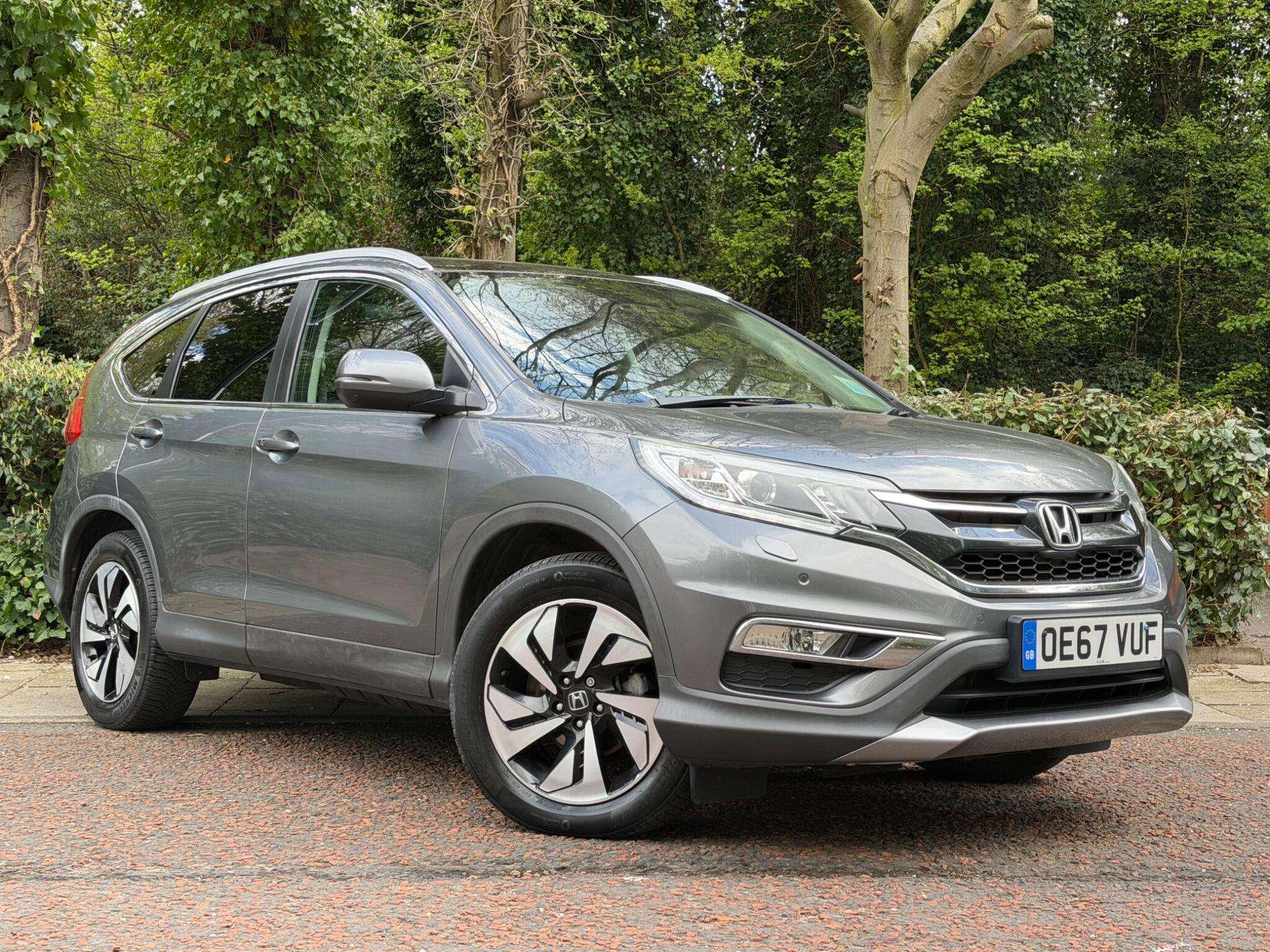 A 2018 HONDA CR-V 2.0 i-VTEC EX Auto 4WD Euro 6 5dr A 2018 HONDA CR-V 2.0 i-VTEC EX Auto 4WD Euro 6 5dr