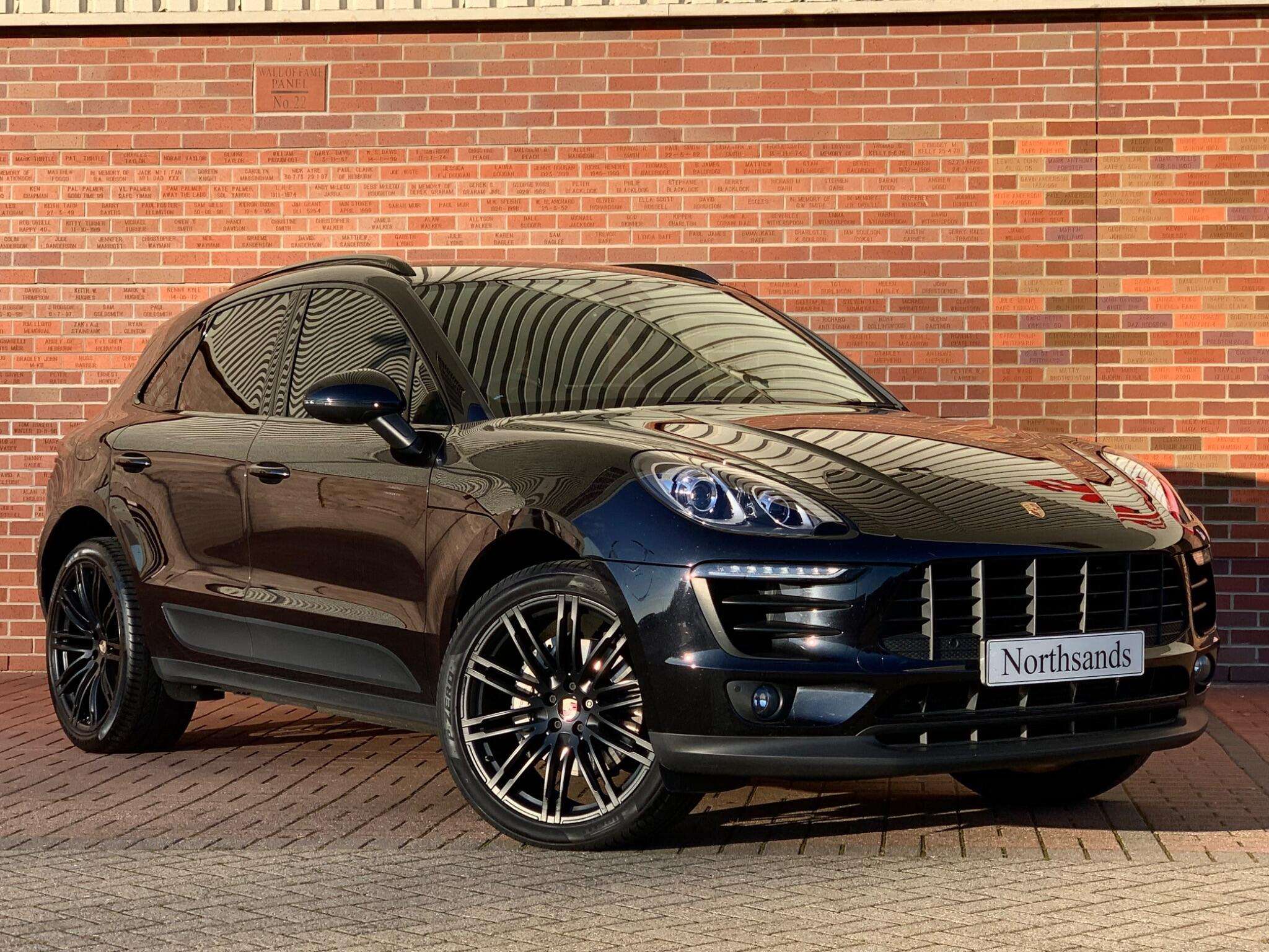 A null PORSCHE MACAN 3.0 TD V6 S PDK 4WD Euro 6 (s/s) 5dr A null PORSCHE MACAN 3.0 TD V6 S PDK 4WD Euro 6 (s/s) 5dr