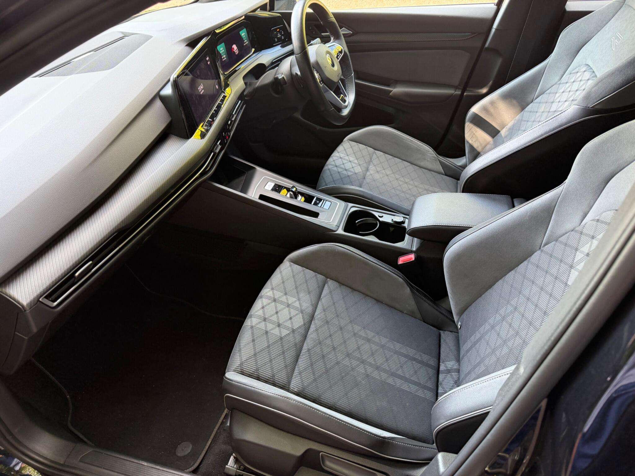 2020 VOLKSWAGEN GOLF 2020 VOLKSWAGEN GOLF