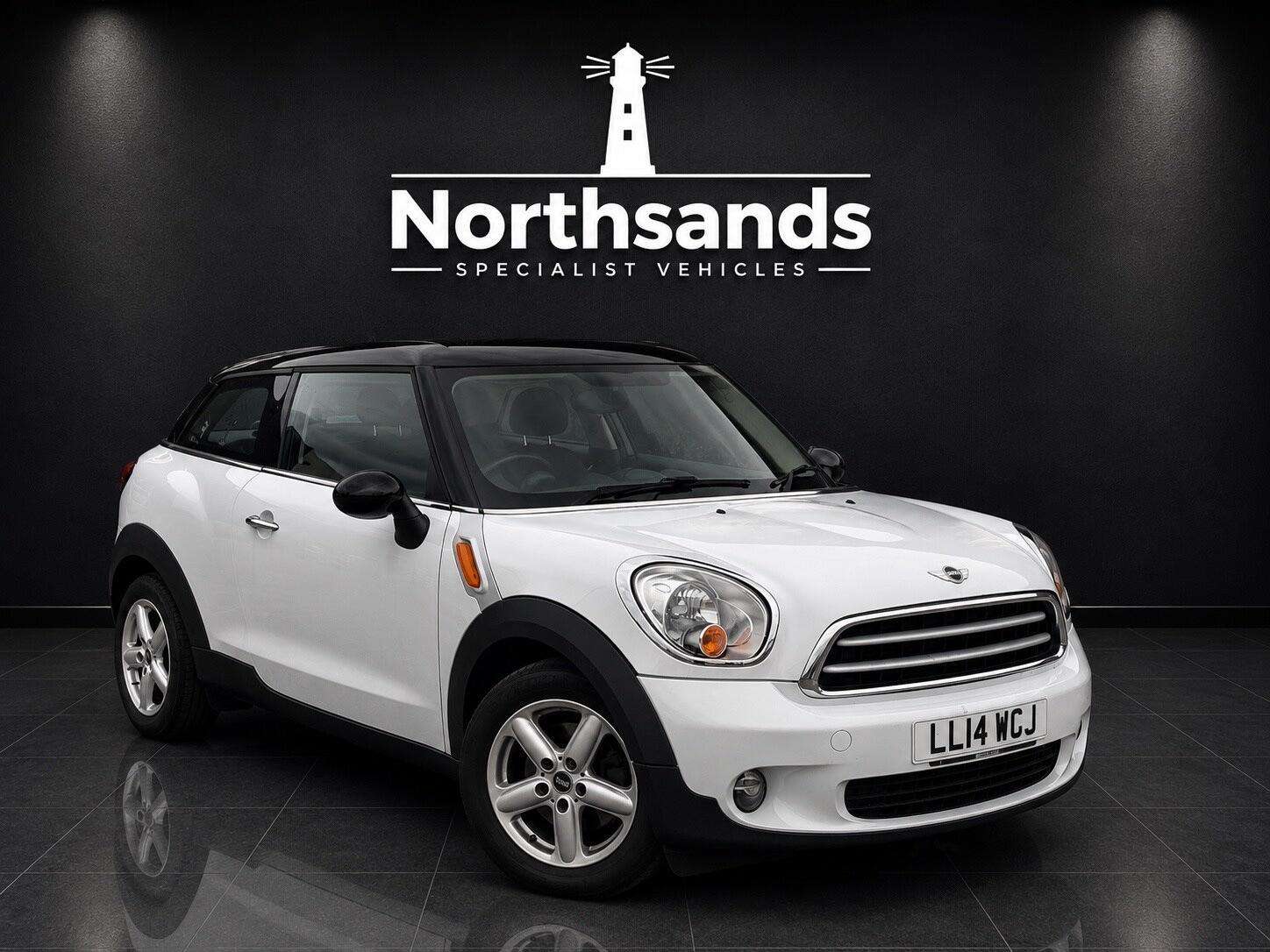 A 2014 MINI PACEMAN 1.6 Cooper Euro 5 (s/s) 3dr A 2014 MINI PACEMAN 1.6 Cooper Euro 5 (s/s) 3dr