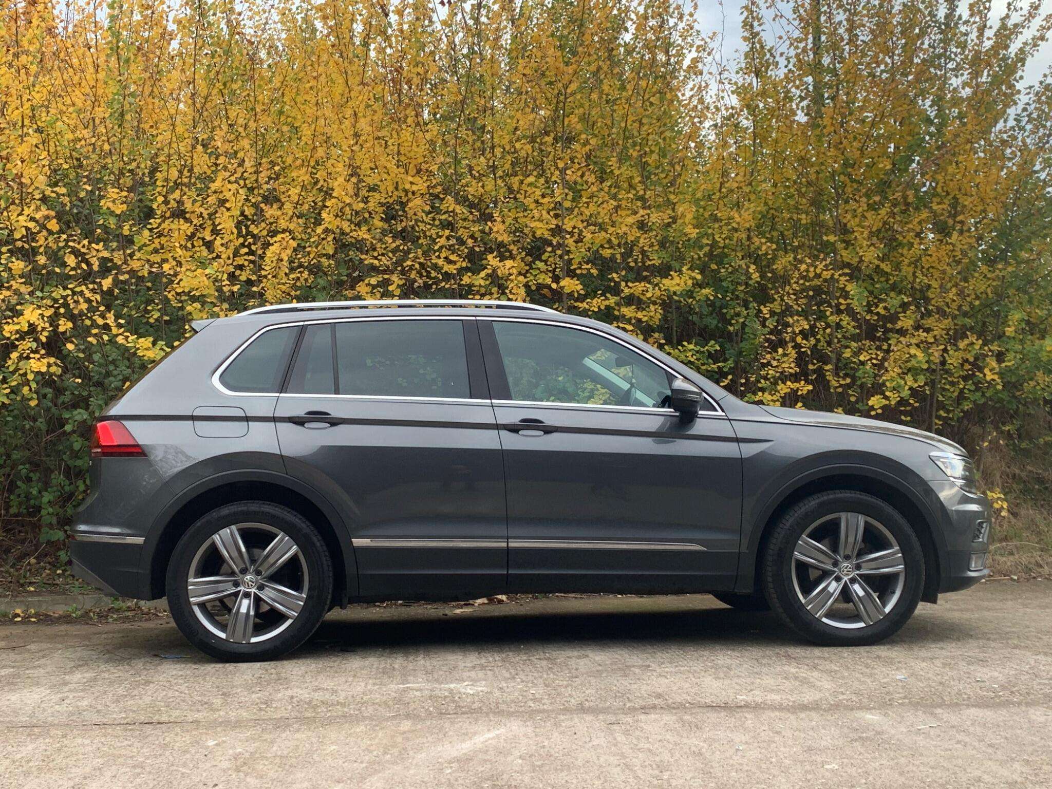 2018 VOLKSWAGEN TIGUAN 2018 VOLKSWAGEN TIGUAN