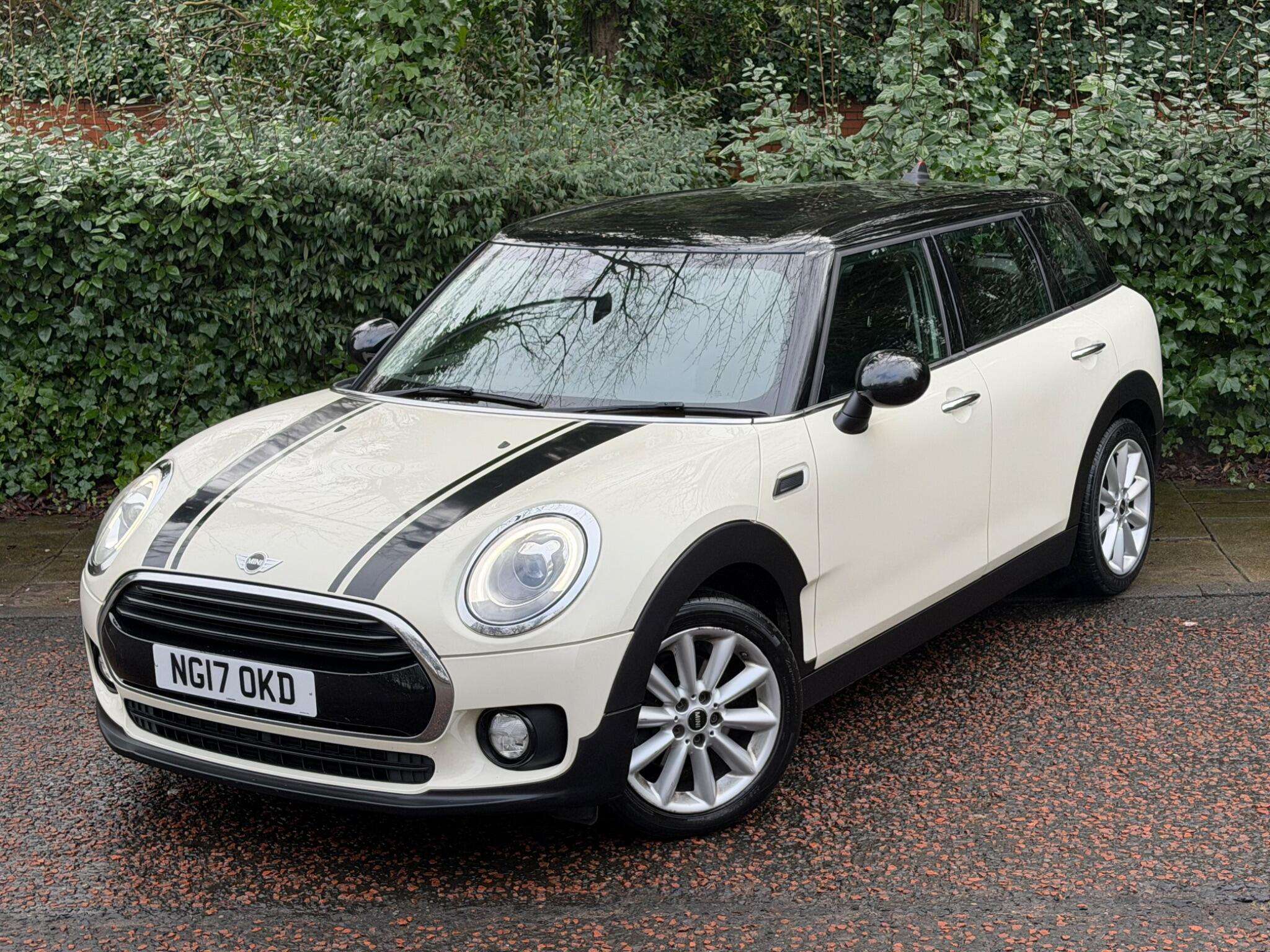 2017 MINI CLUBMAN 2017 MINI CLUBMAN