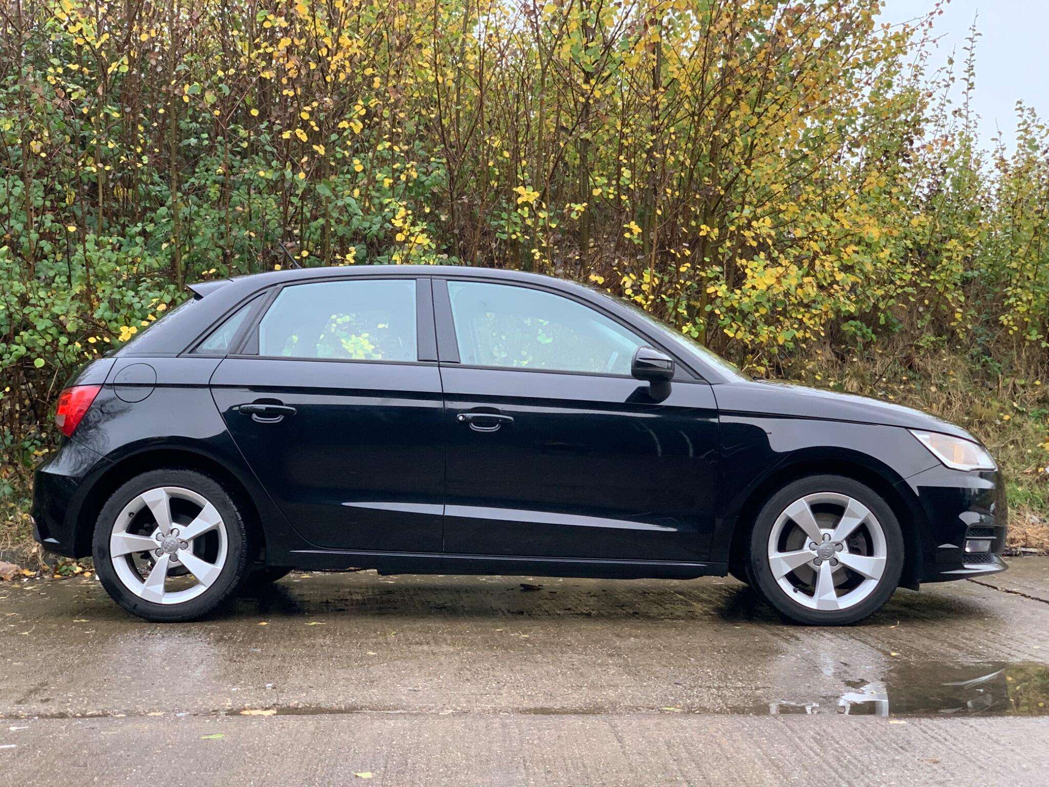 2018 AUDI A1 2018 AUDI A1