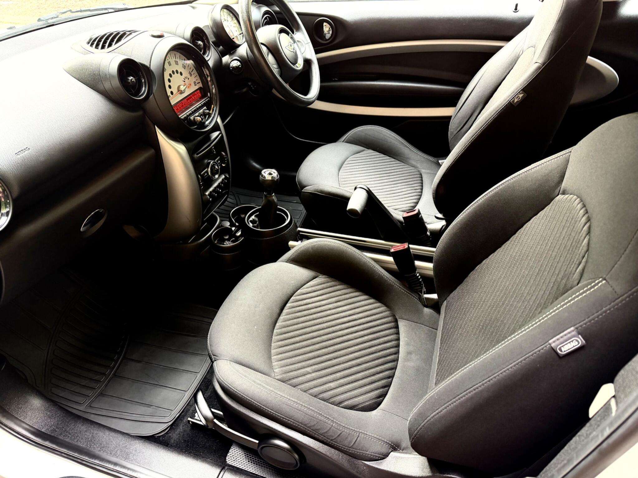2014 MINI PACEMAN 2014 MINI PACEMAN