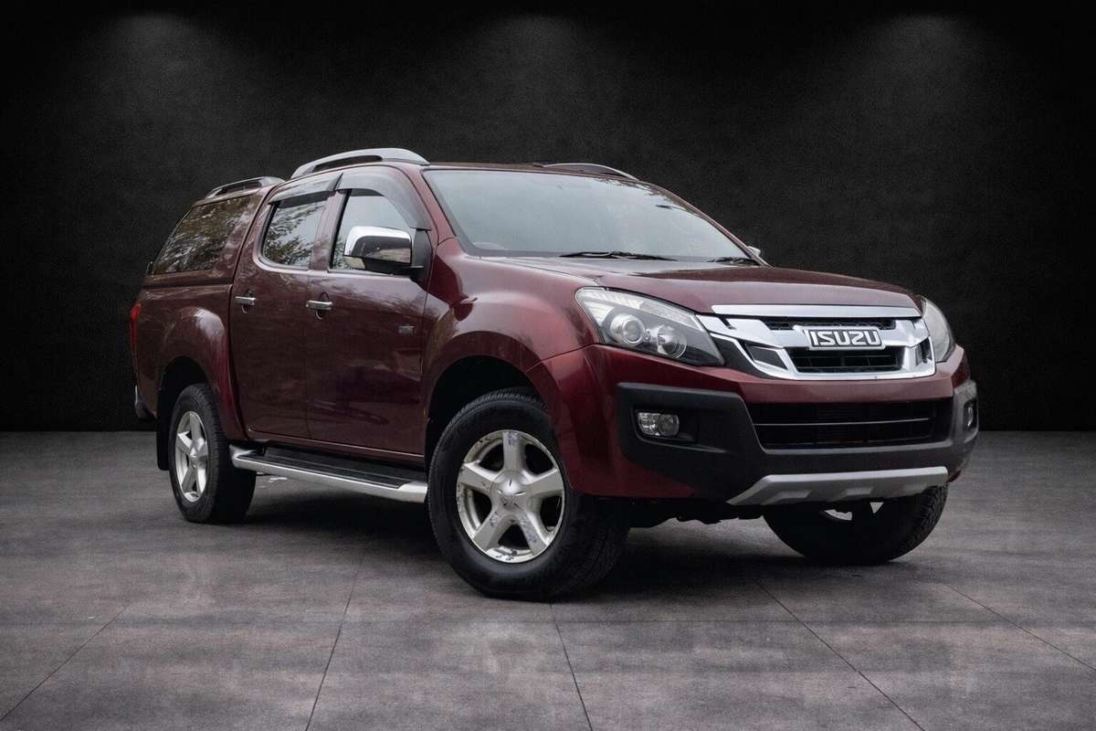 Check out this Isuzu D-max 2013 Diesel Automatic
