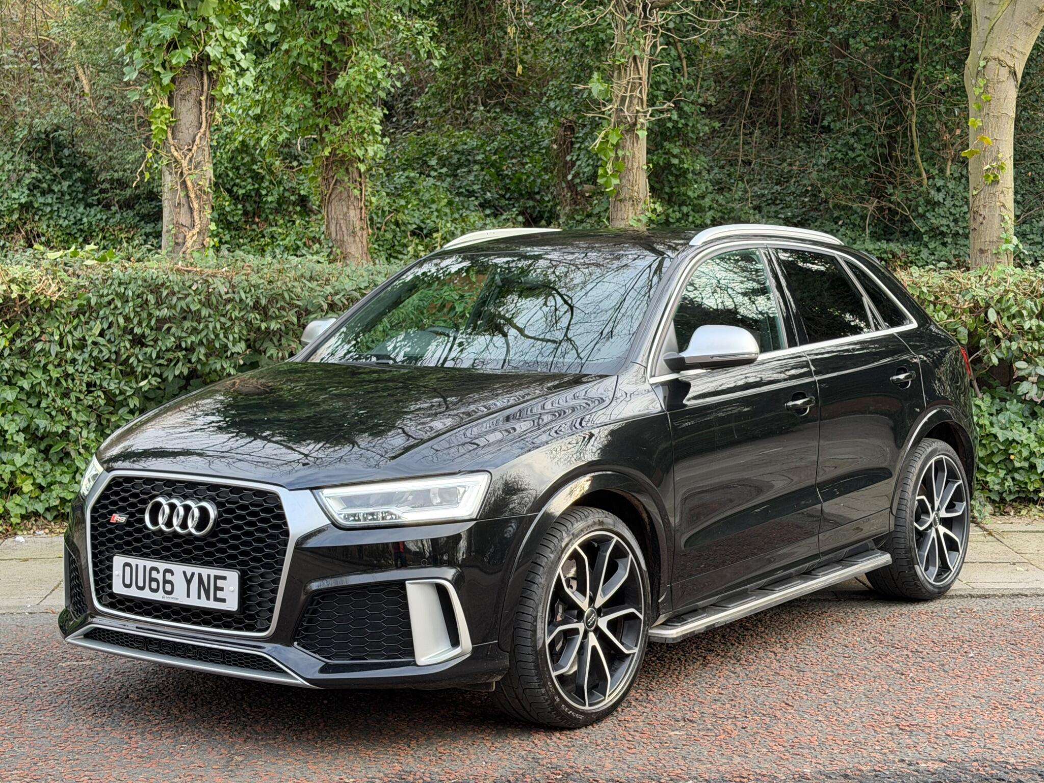 2016 AUDI RS Q3 2016 AUDI RS Q3