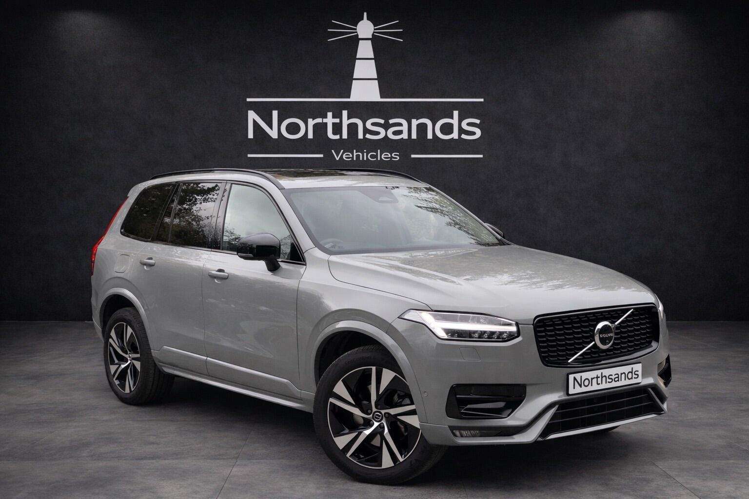 A 2024 VOLVO XC90 2.0 B5 MHEV Plus Auto 4WD Euro 6 (s/s) 5dr A 2024 VOLVO XC90 2.0 B5 MHEV Plus Auto 4WD Euro 6 (s/s) 5dr