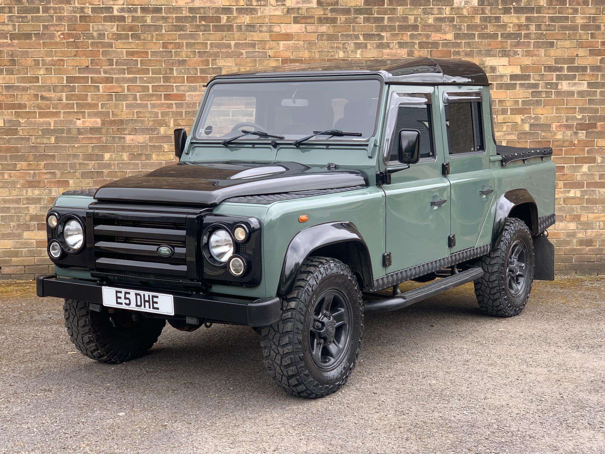 2010 LAND ROVER DEFENDER 110 2010 LAND ROVER DEFENDER 110