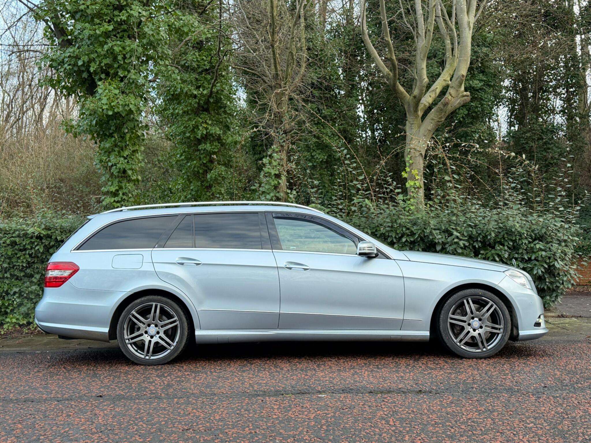2013 MERCEDES-BENZ E CLASS 2013 MERCEDES-BENZ E CLASS