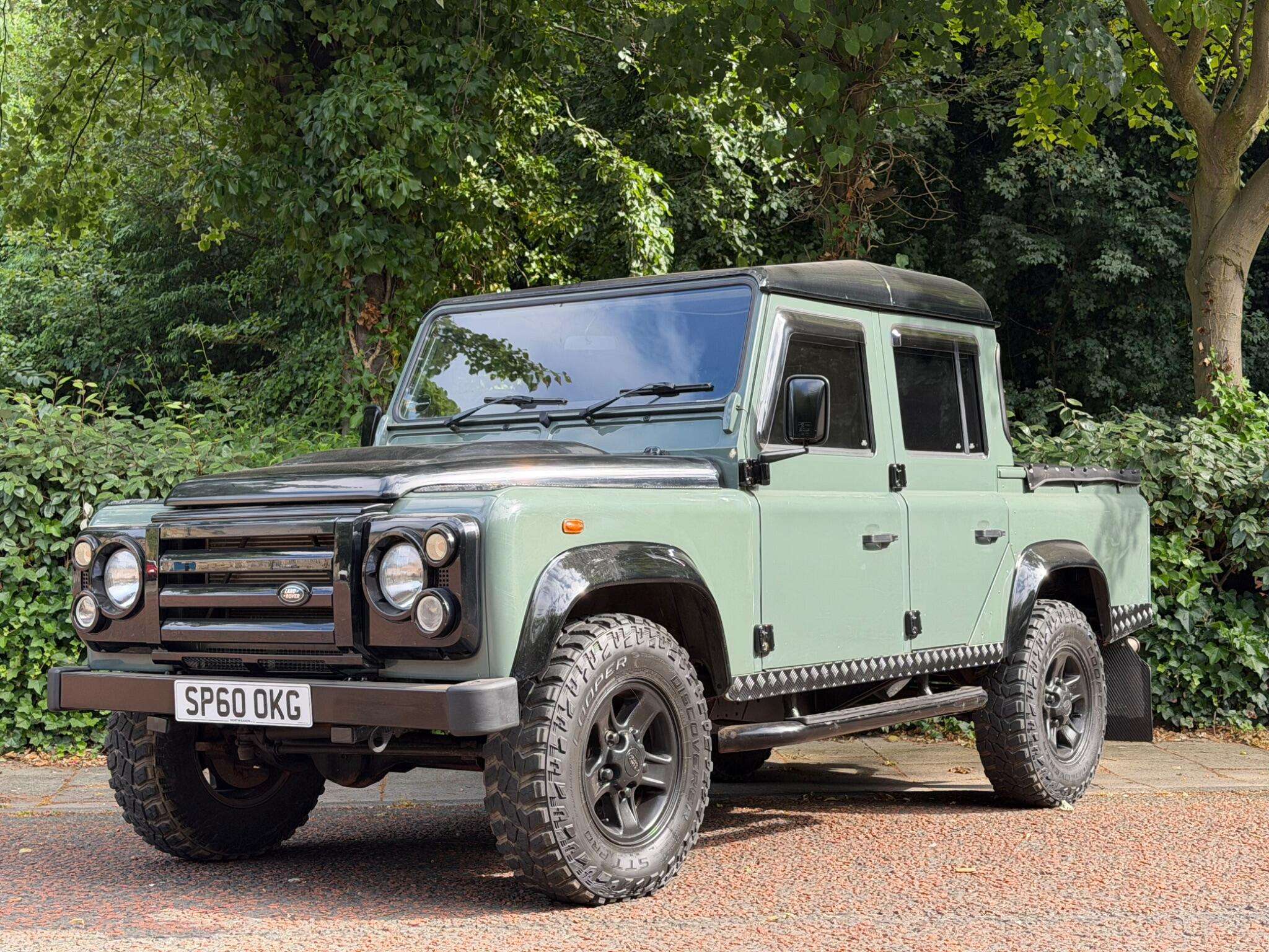 2010 LAND ROVER DEFENDER 110 2010 LAND ROVER DEFENDER 110