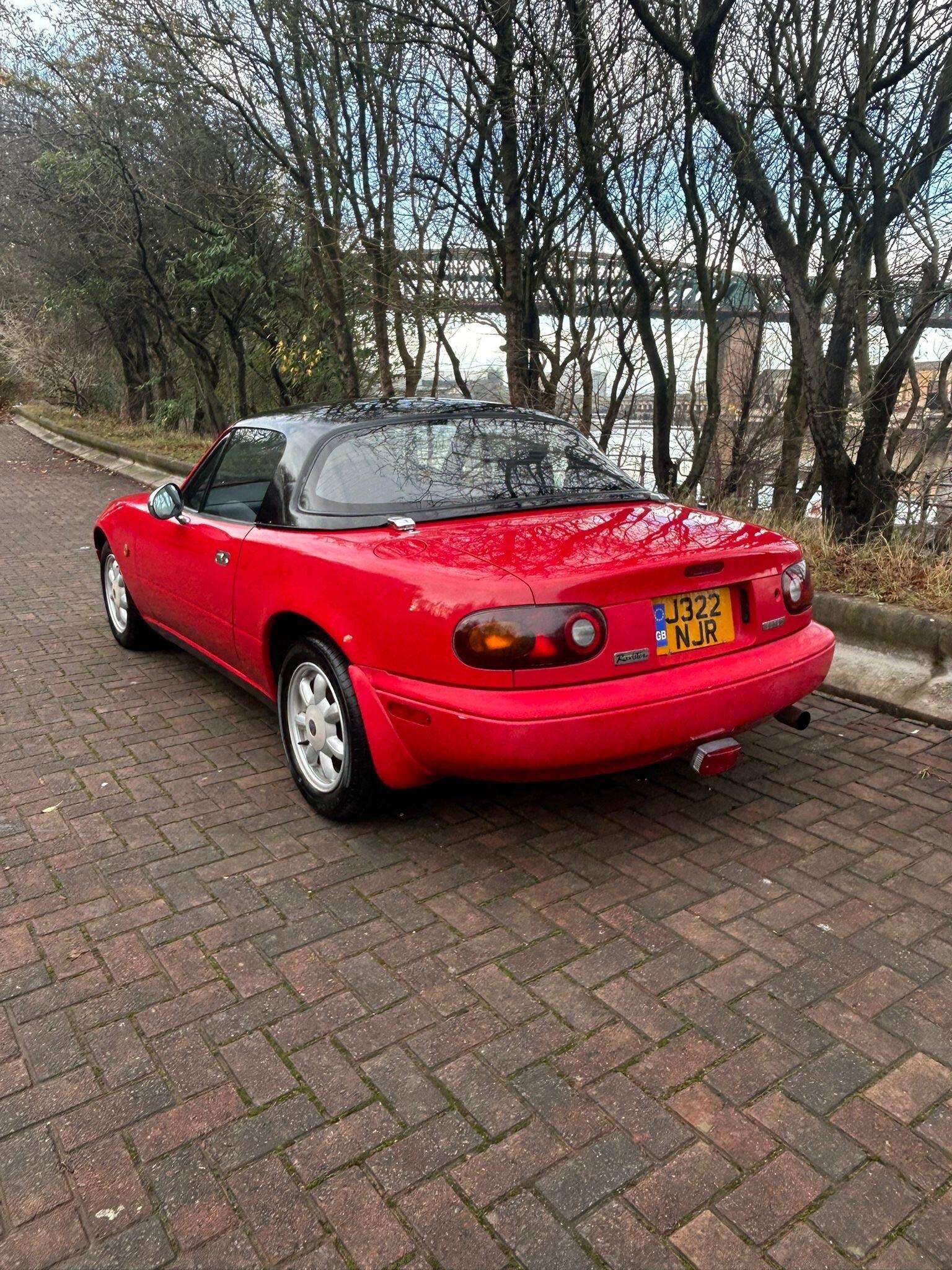 1997 MAZDA MX-5 1997 MAZDA MX-5