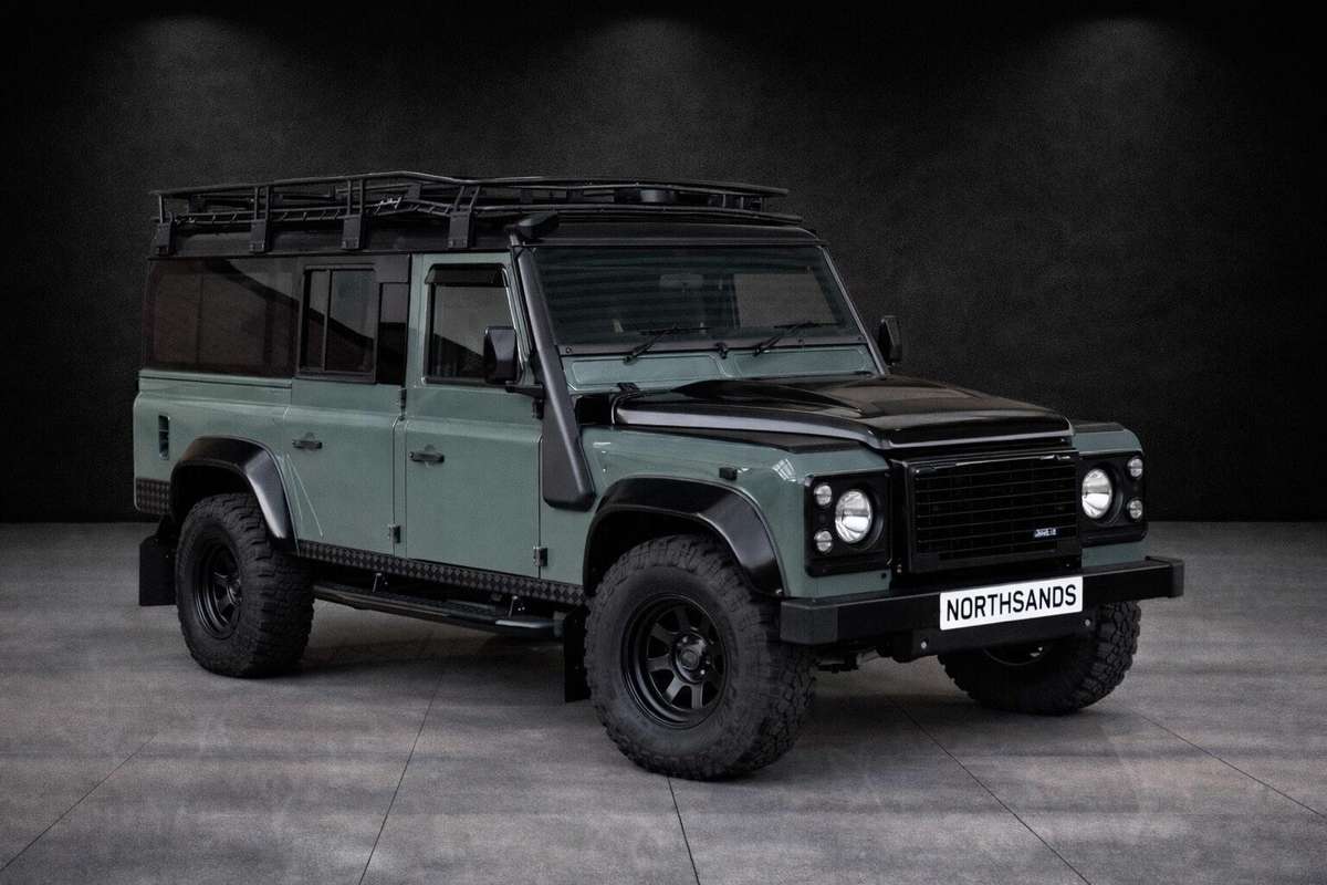 Check out this Land Rover Defender 110 Diesel Manual