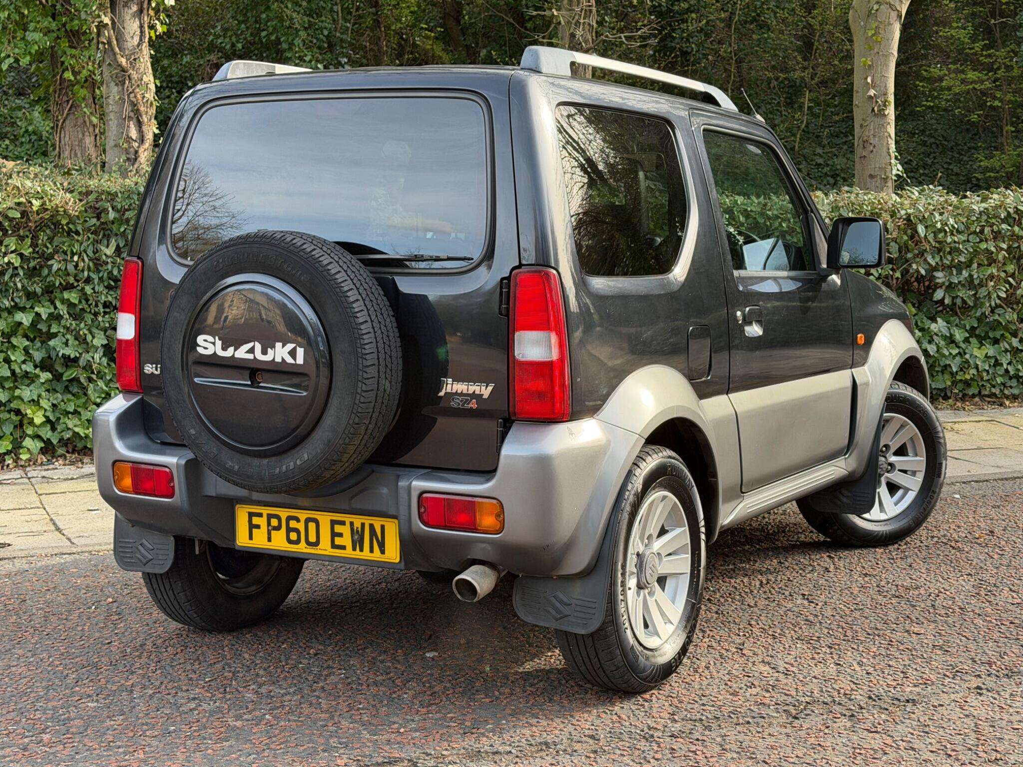 2011 SUZUKI JIMNY 2011 SUZUKI JIMNY