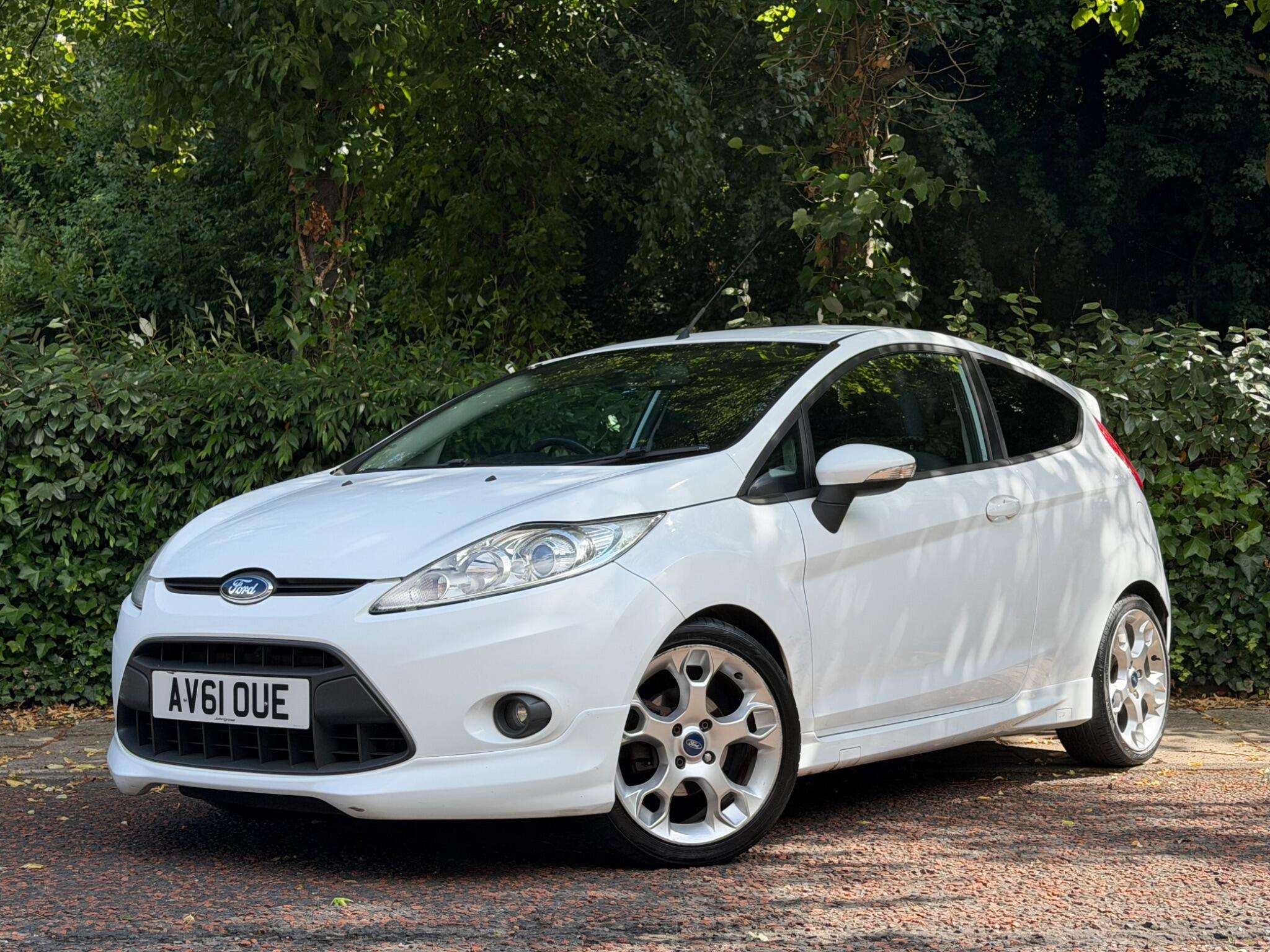 2011 FORD FIESTA 2011 FORD FIESTA