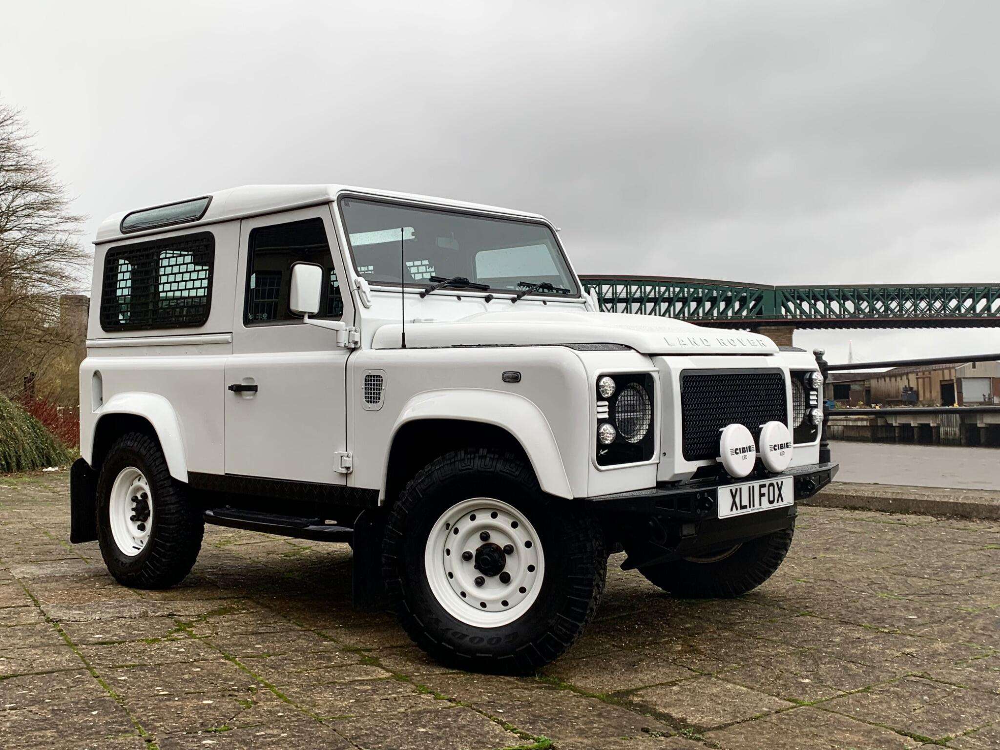 2012 LAND ROVER DEFENDER 90 2012 LAND ROVER DEFENDER 90