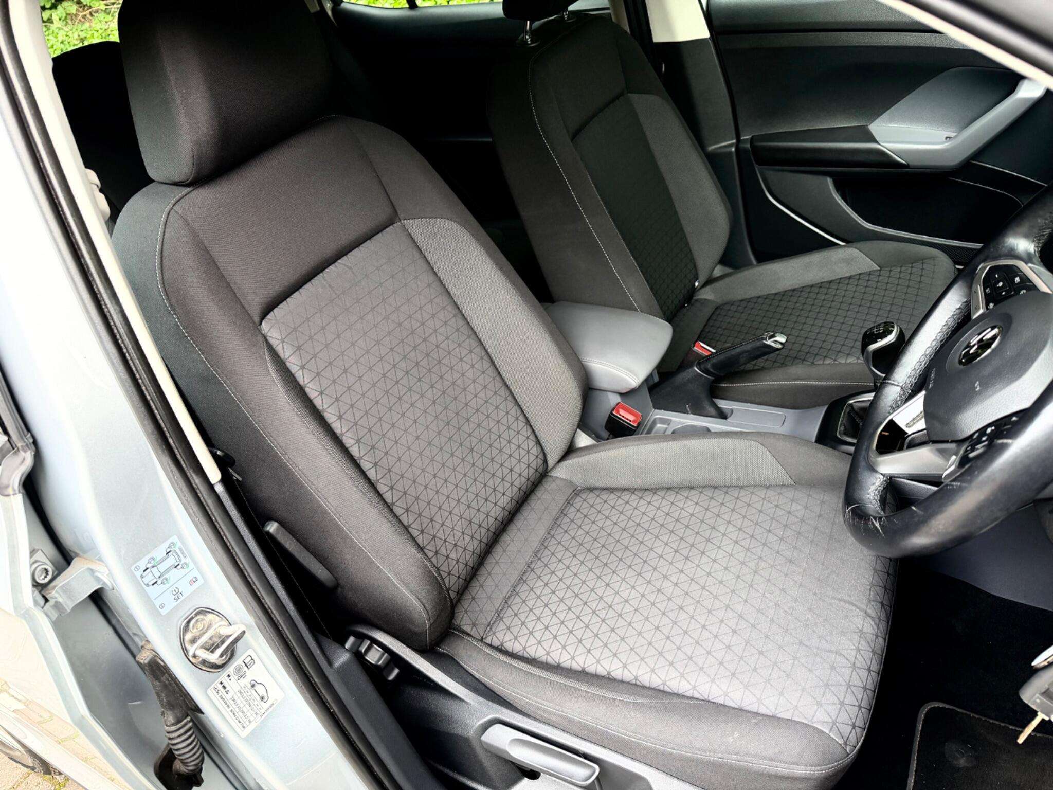 2019 VOLKSWAGEN T-CROSS 2019 VOLKSWAGEN T-CROSS