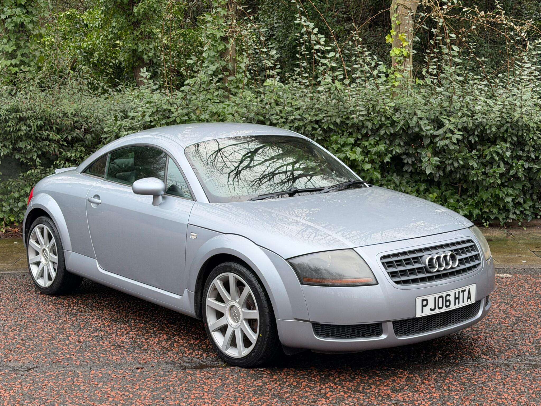 A 2006 AUDI TT 1.8 2dr A 2006 AUDI TT 1.8 2dr