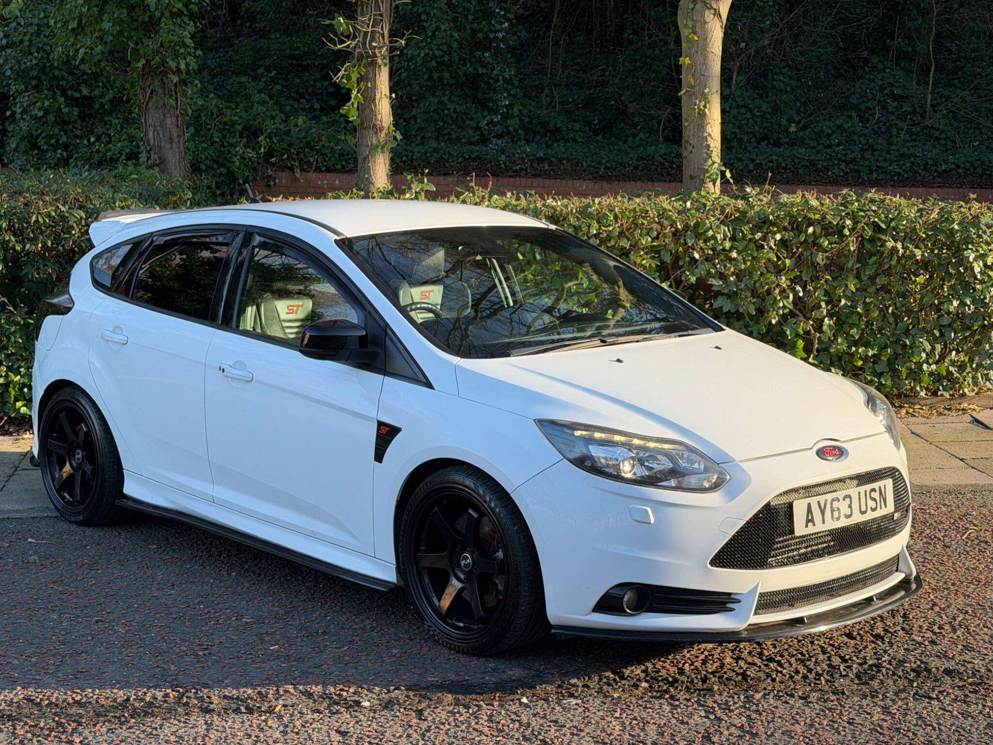 A 2013 FORD FOCUS 2.0T EcoBoost ST-3 Euro 5 (s/s) 5dr A 2013 FORD FOCUS 2.0T EcoBoost ST-3 Euro 5 (s/s) 5dr