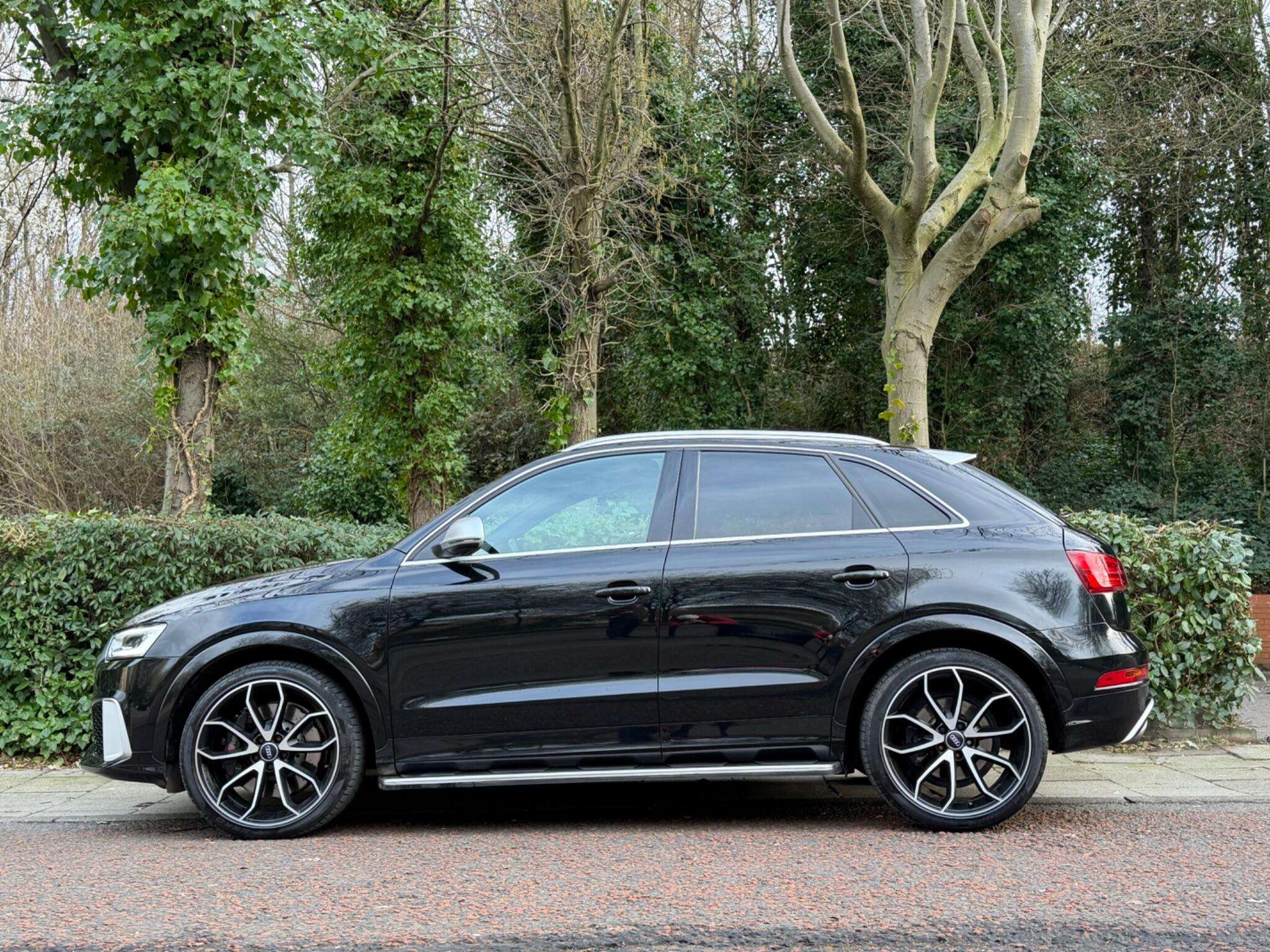 2016 AUDI RS Q3 2016 AUDI RS Q3