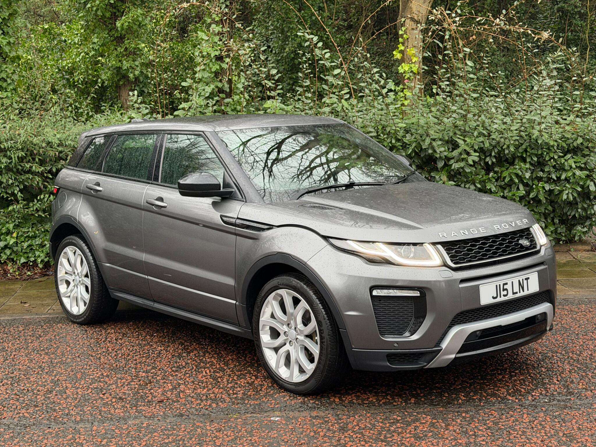 A 2016 LAND ROVER RANGE ROVER EVOQUE 2.0 TD4 HSE Dynamic Auto 4WD Euro 6 (s/s) 5dr A 2016 LAND ROVER RANGE ROVER EVOQUE 2.0 TD4 HSE Dynamic Auto 4WD Euro 6 (s/s) 5dr