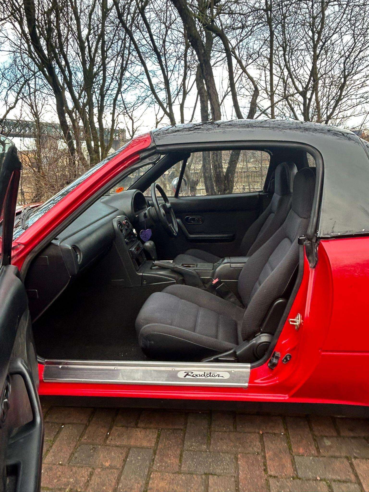 1997 MAZDA MX-5 1997 MAZDA MX-5