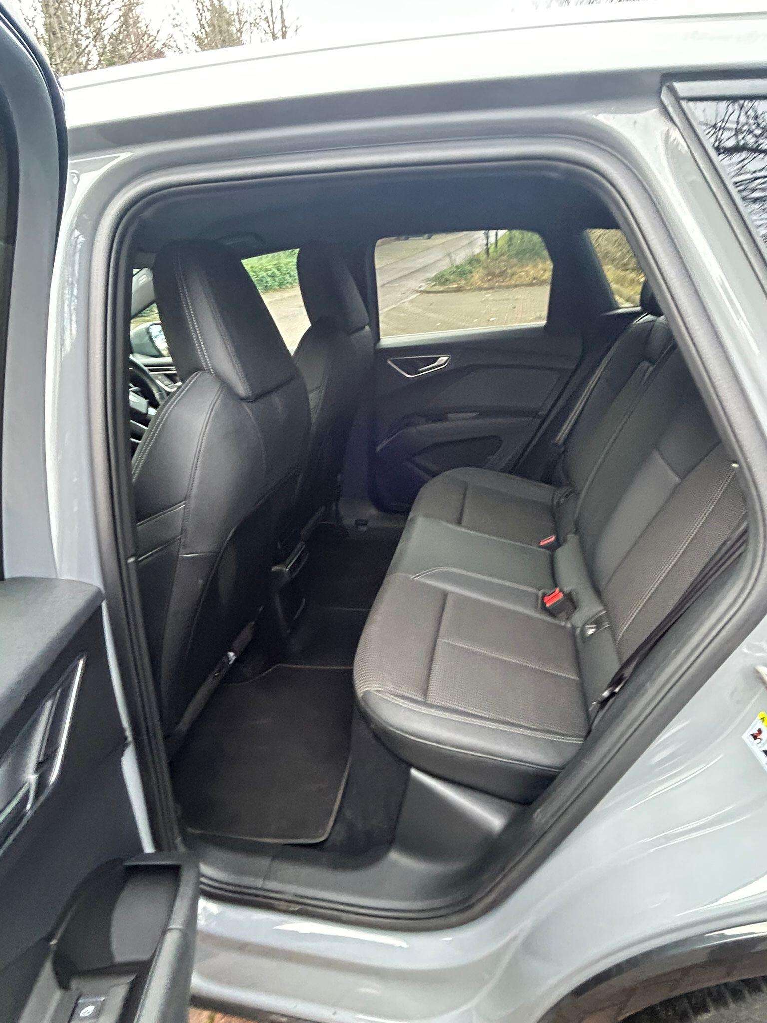 2021 AUDI Q4 E-TRON 2021 AUDI Q4 E-TRON