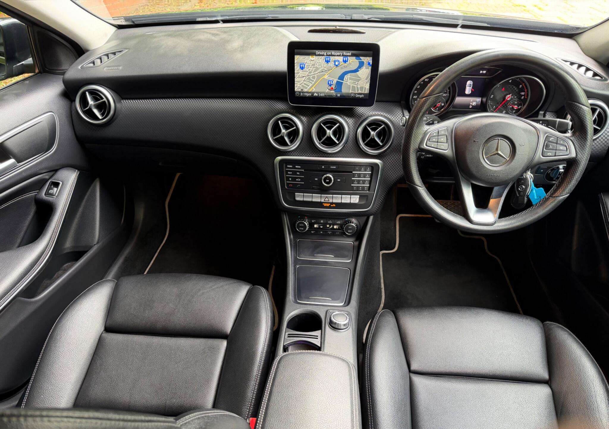 2016 MERCEDES-BENZ A CLASS 2016 MERCEDES-BENZ A CLASS
