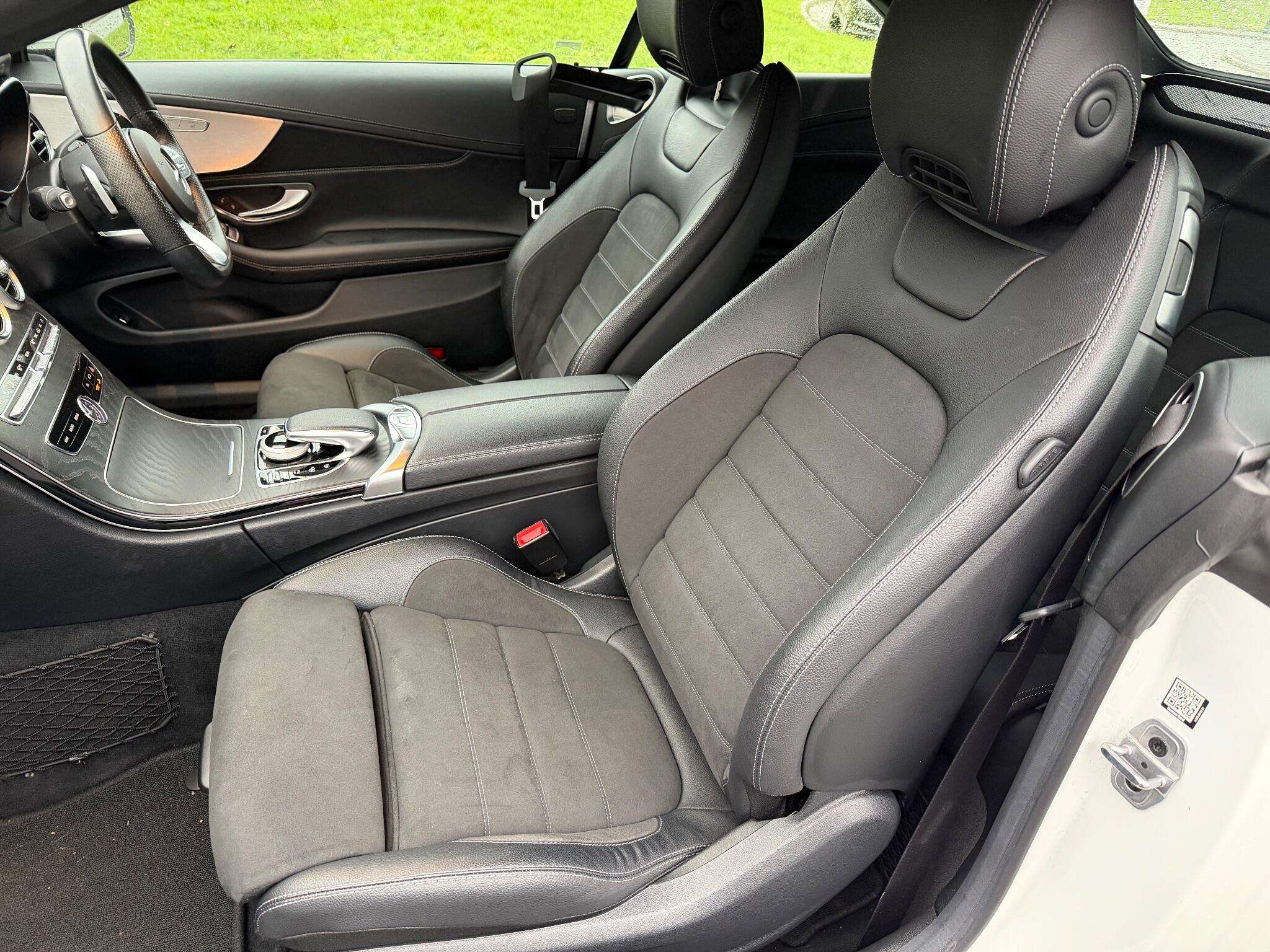 A 2019 MERCEDES-BENZ C CLASS 1.5 C200 MHEV AMG Line Cabriolet G-Tronic+ 4MATIC Euro 6 (s/s) 2dr A 2019 MERCEDES-BENZ C CLASS 1.5 C200 MHEV AMG Line Cabriolet G-Tronic+ 4MATIC Euro 6 (s/s) 2dr