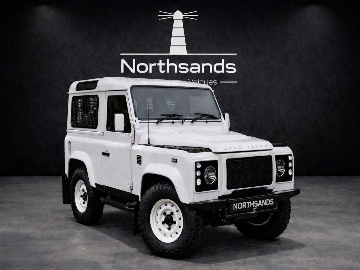 Check out this Land Rover Defender 90 2012 Diesel Manual
