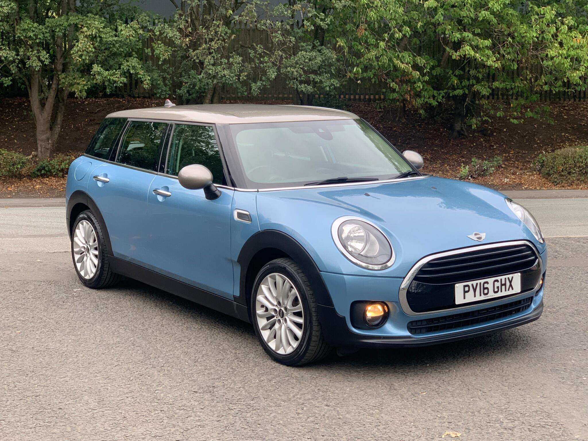 2016 MINI CLUBMAN 2016 MINI CLUBMAN