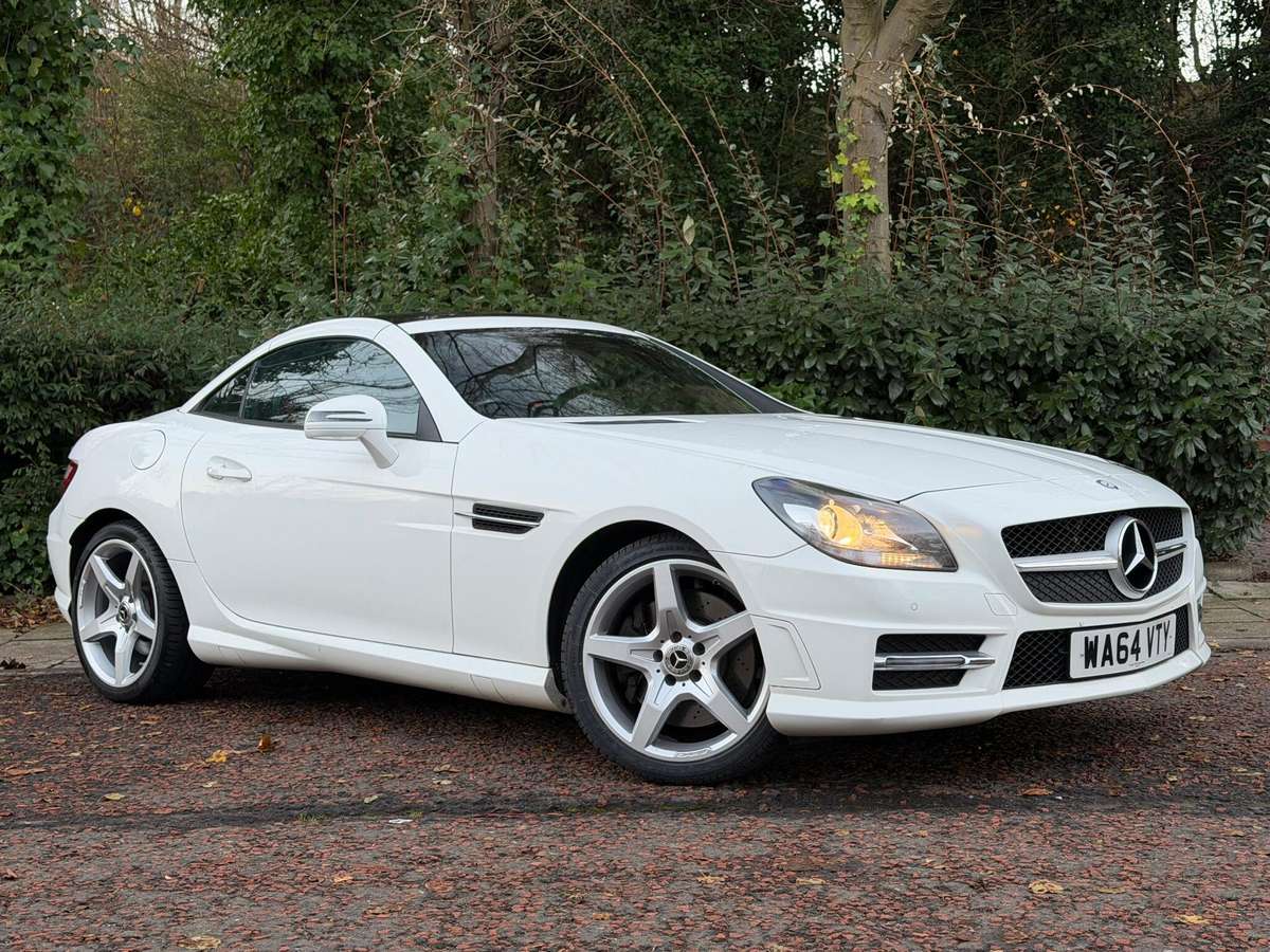 Check out this Mercedes-benz Slk 2014 Diesel Automatic