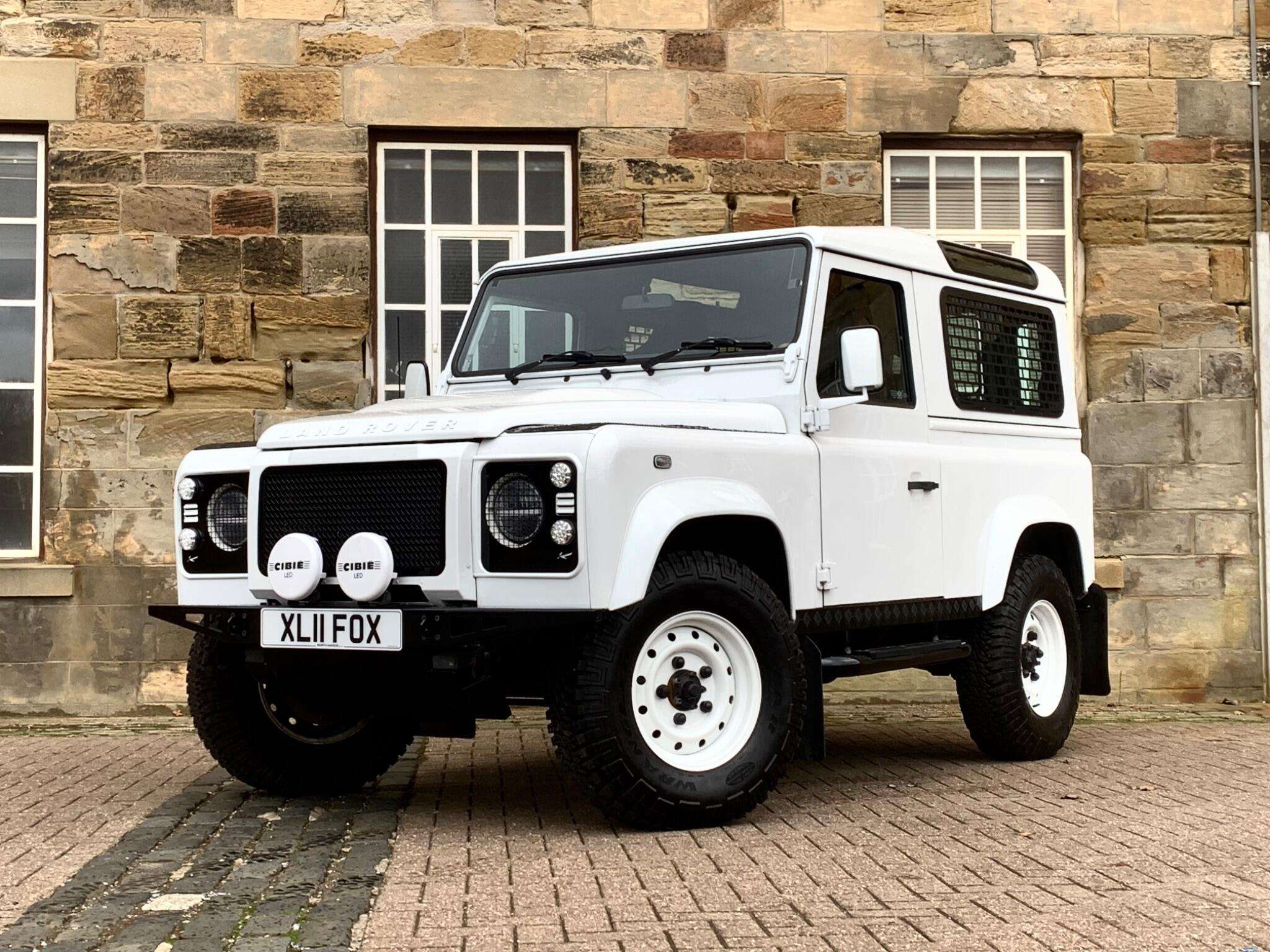 2012 LAND ROVER DEFENDER 90 2012 LAND ROVER DEFENDER 90