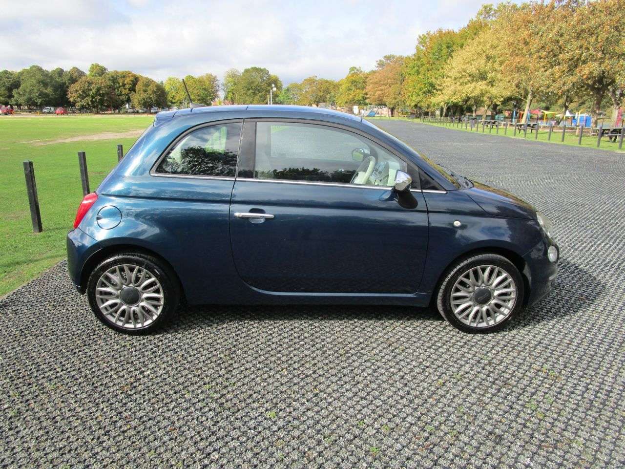 2015 FIAT 500 2015 FIAT 500