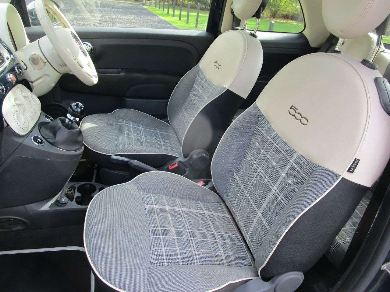 2015 FIAT 500 2015 FIAT 500