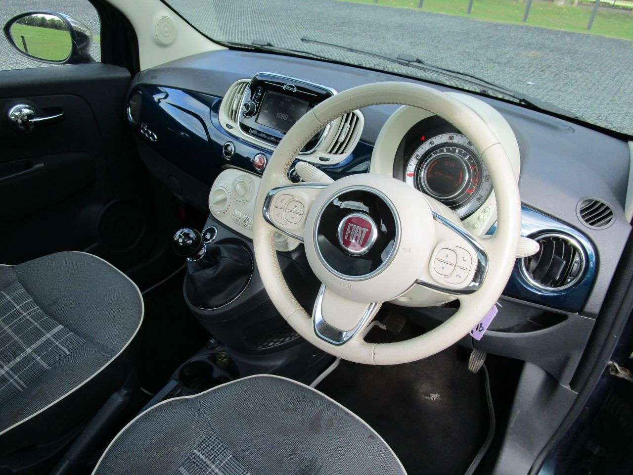 2015 FIAT 500 2015 FIAT 500