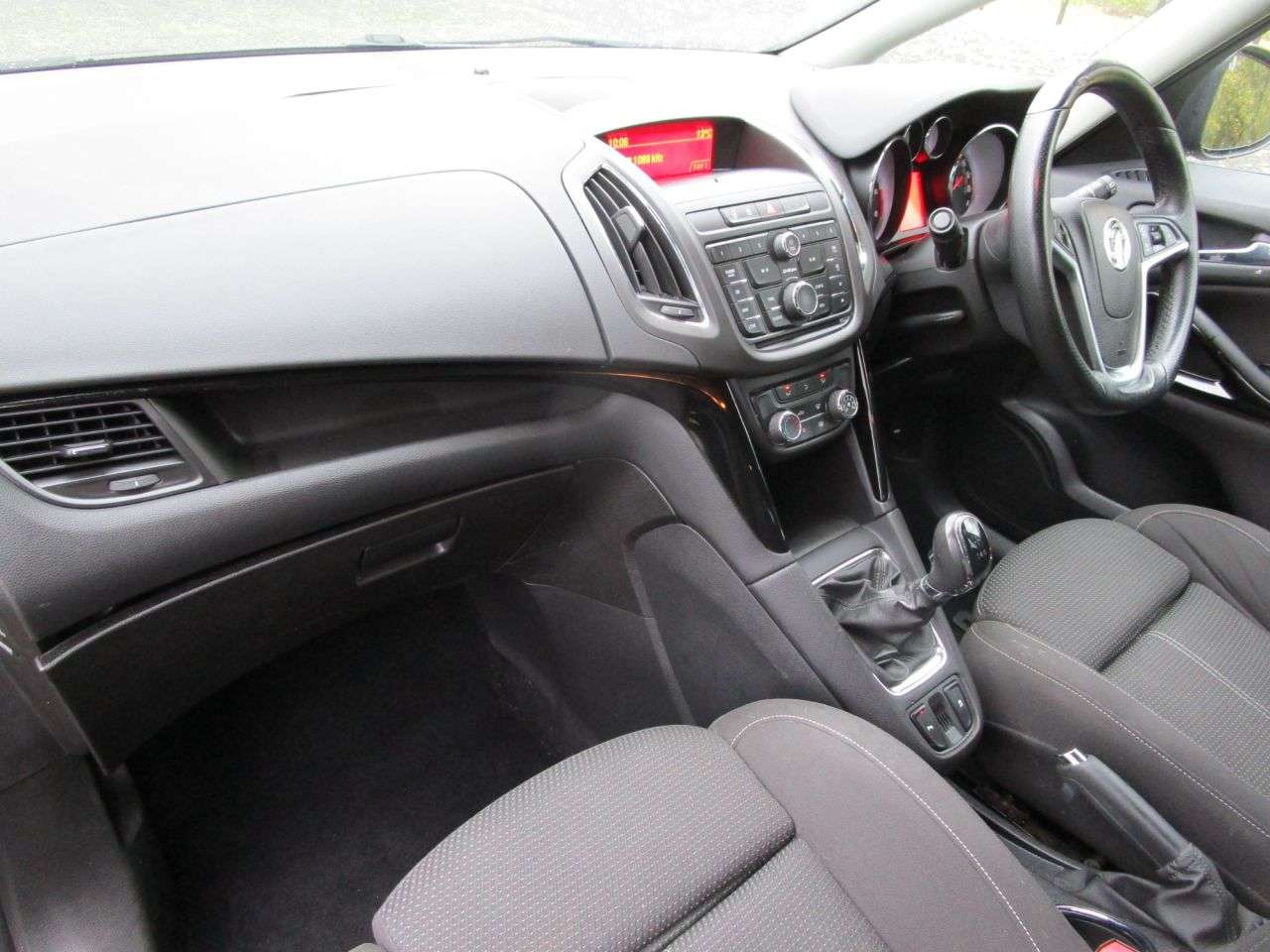 2013 VAUXHALL ZAFIRA TOURER 2013 VAUXHALL ZAFIRA TOURER